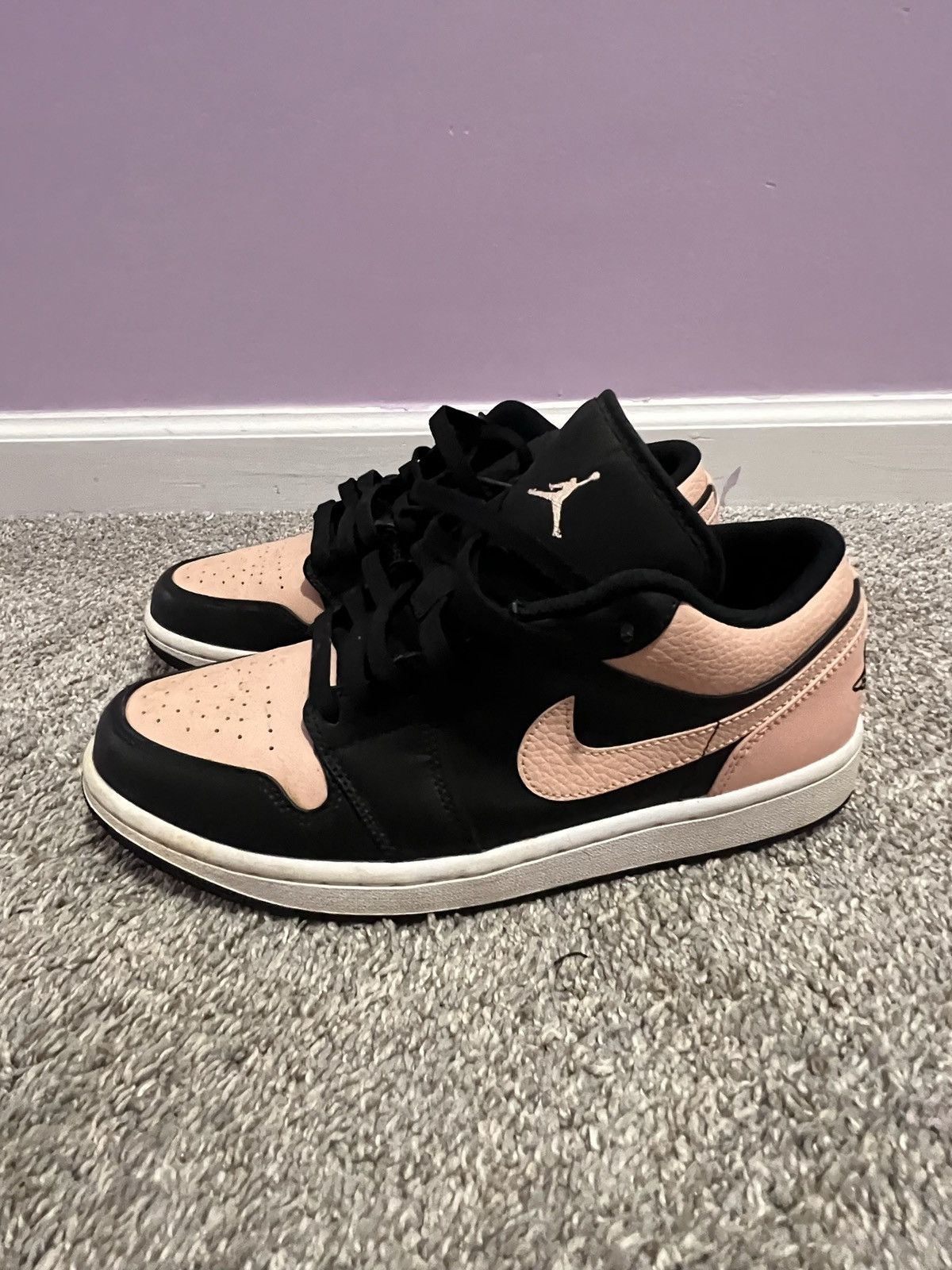 Jordan Brand Jordan 1 Low Crimson Tint sz 9 Size US 9 / EU 42 - 3 Thumbnail