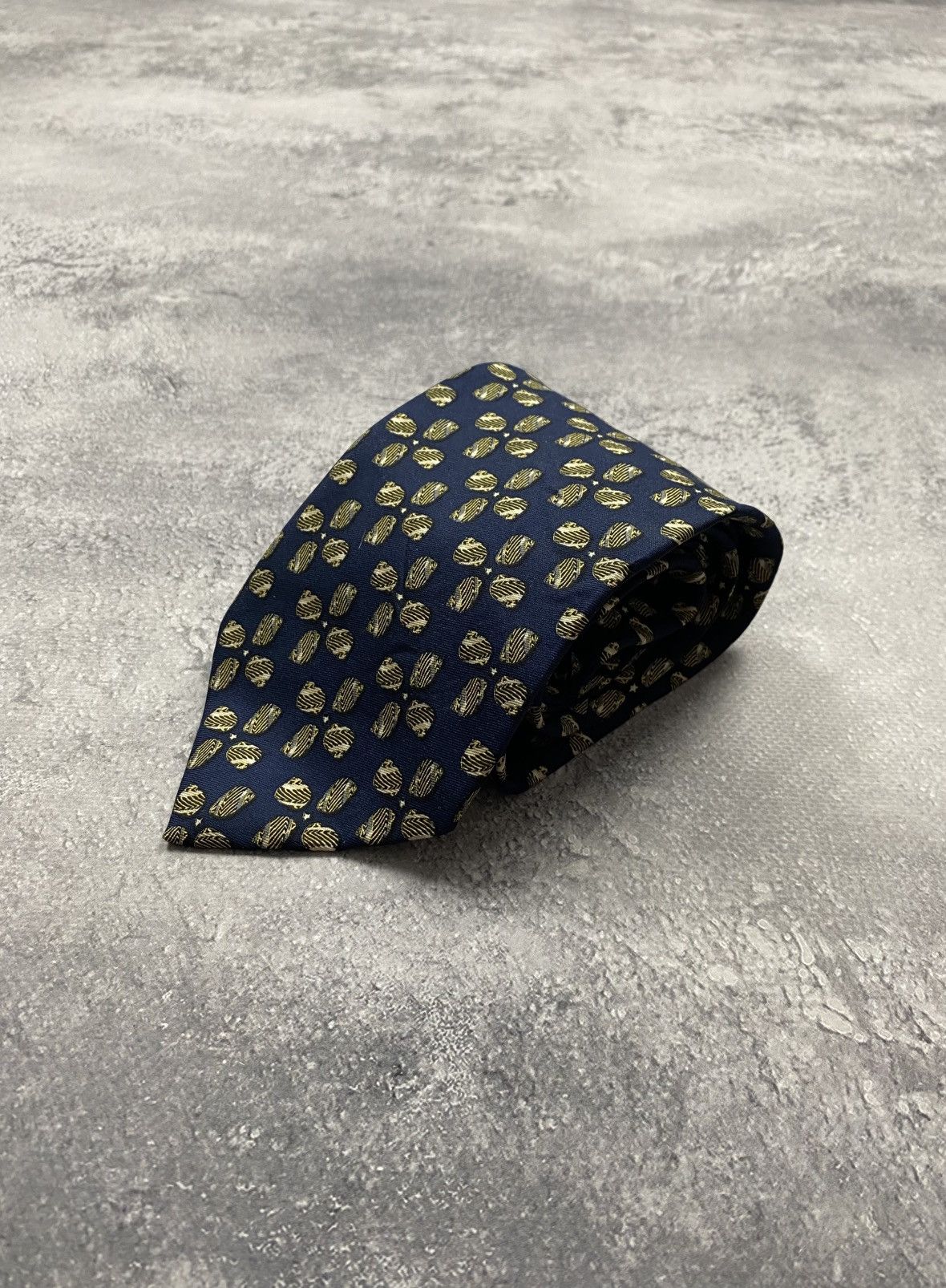 Yves Saint Laurent Yves Saint Laurent YSL Tie Vintage Monogram Old Money 90s Size ONE SIZE - 9 Thumbnail