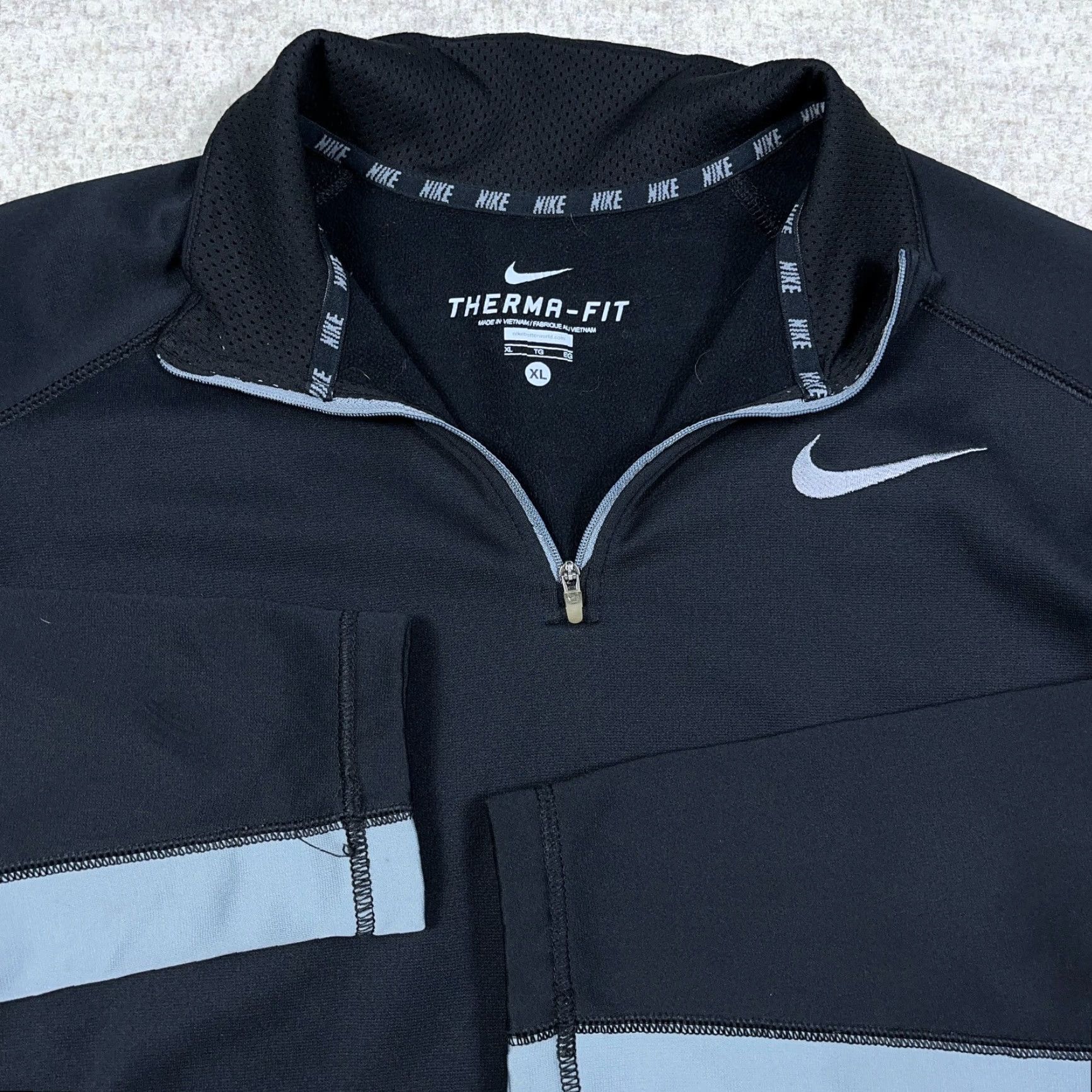Nike Nike Sweater Men XL Black Pullover 1/4 Zip Therma Fit Mock Neck Fleece Logo Zip Sweatshirt Size US XL / EU 56 / 4 - 2 Thumbnail