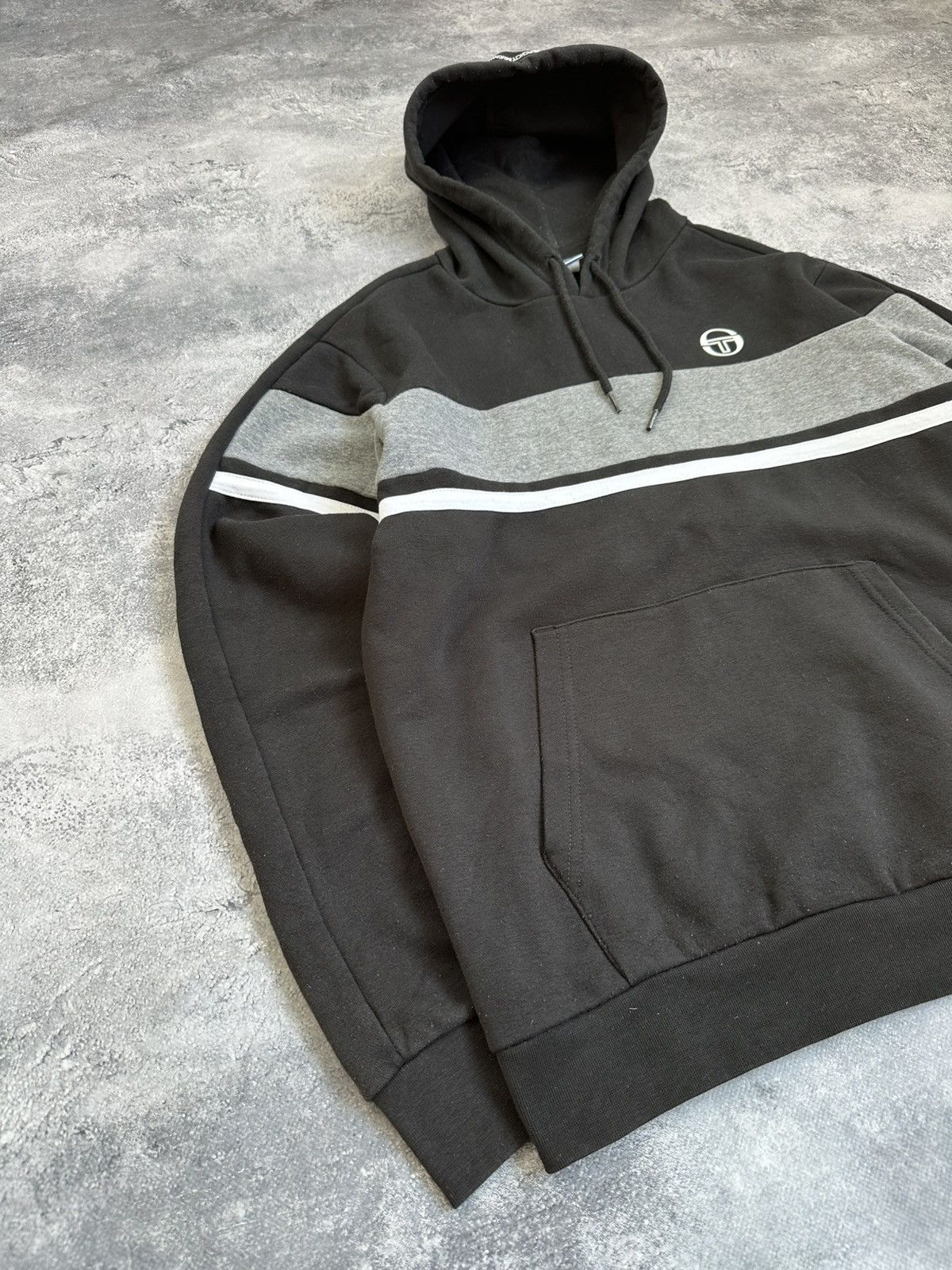 Sergio Tacchini Sergio Tacchini Vintage Striped Hoodie Sun Faded Size US L / EU 52-54 / 3 - 2 Thumbnail