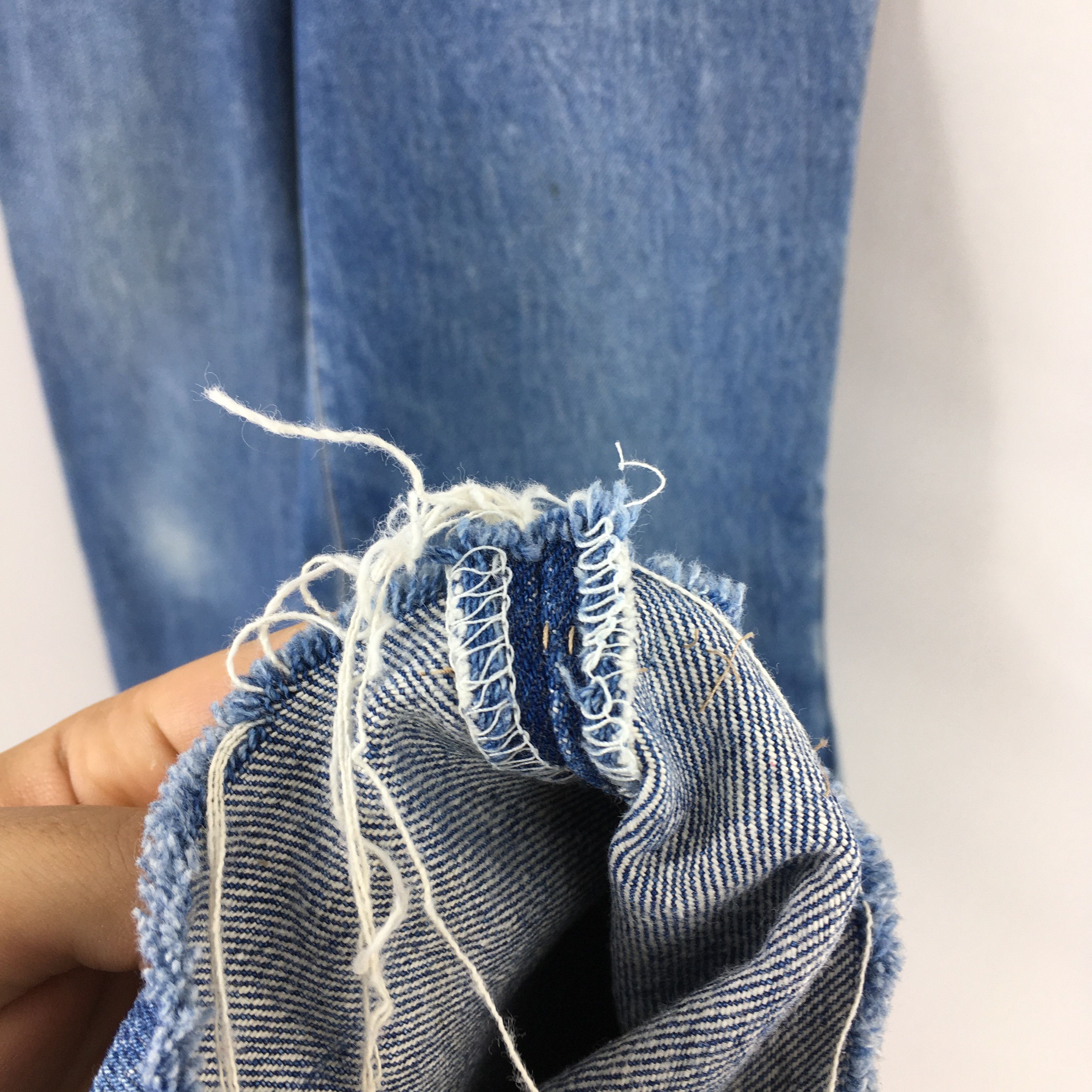 Levi's Size 23x30 Vintage 90s Levi's 501 Faded Blue Jeans S384 Size 23" - 5 Thumbnail