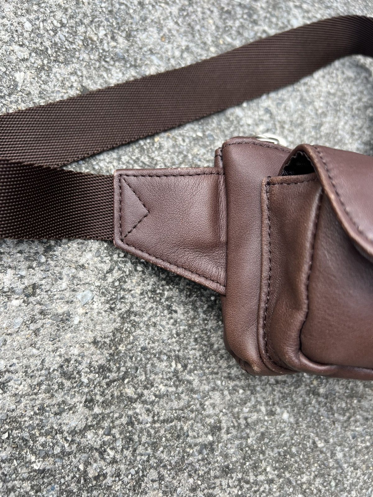 Leather VTG RONSON L.V.ARONSON Patina Brown Leather Mini Pouch Bag Size ONE SIZE - 9 Thumbnail