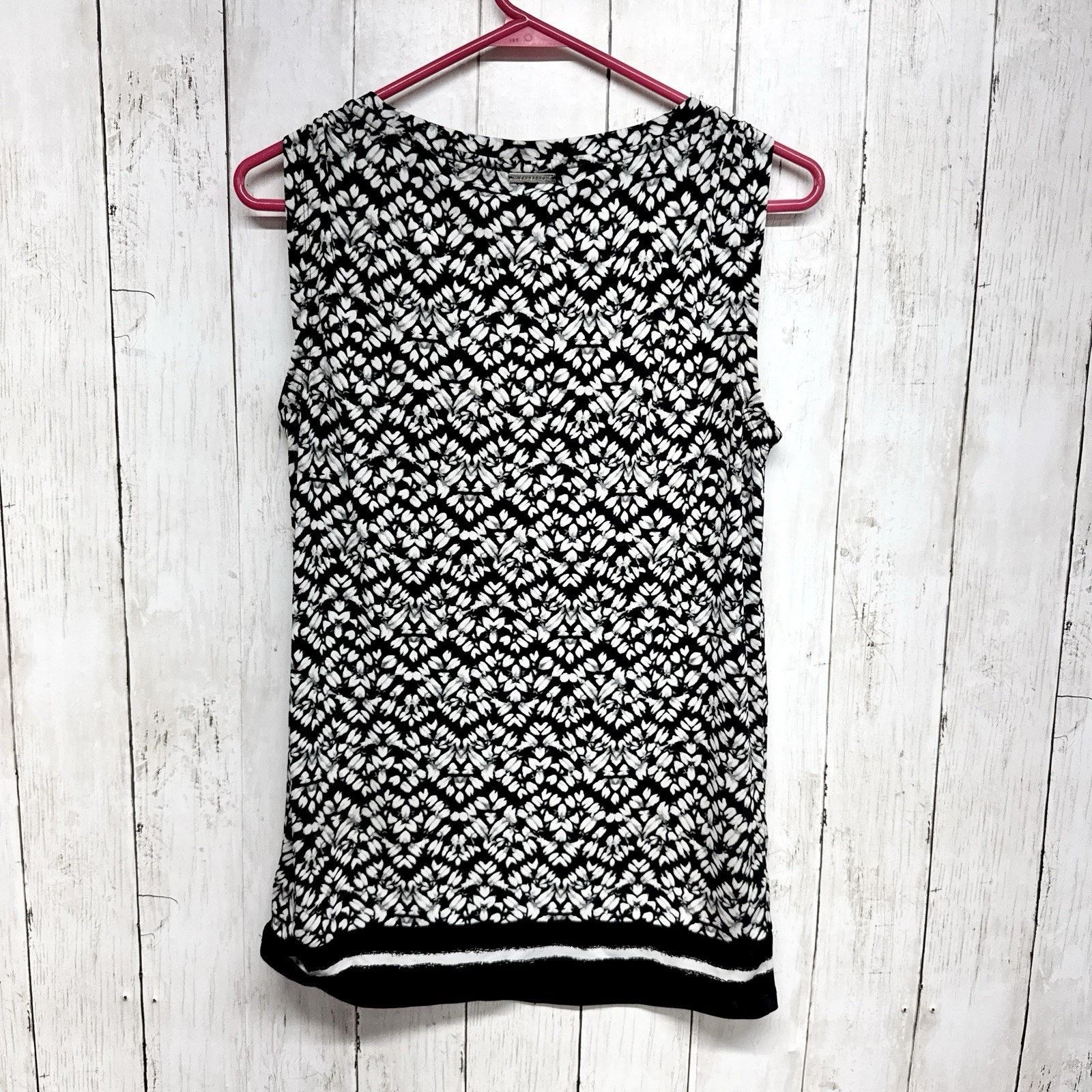 Michael Kors Michael Kors Top XS Geo Floral Boat Neck Sleeveless Blouse Size XS / US 0-2 / IT 36-38 - 6 Thumbnail