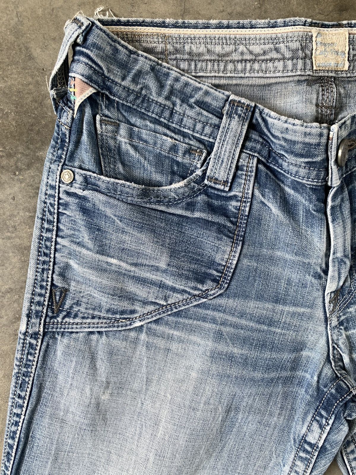 Tornado Mart Super Flare Jeans Japan Brapper Low Rise Bellbottom Jeans Size 28" / US 6 / IT 42 - 10 Thumbnail