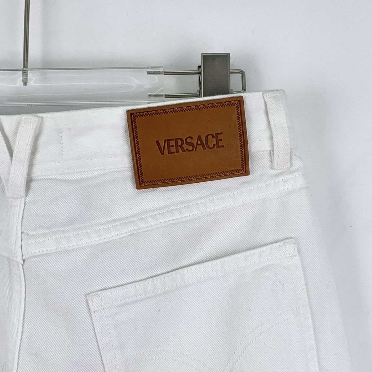 Versace Versace Casual Pants Logo Leather Tag Gold Buckle K26WX Size 27" / US 4 / IT 40 - 5 Thumbnail