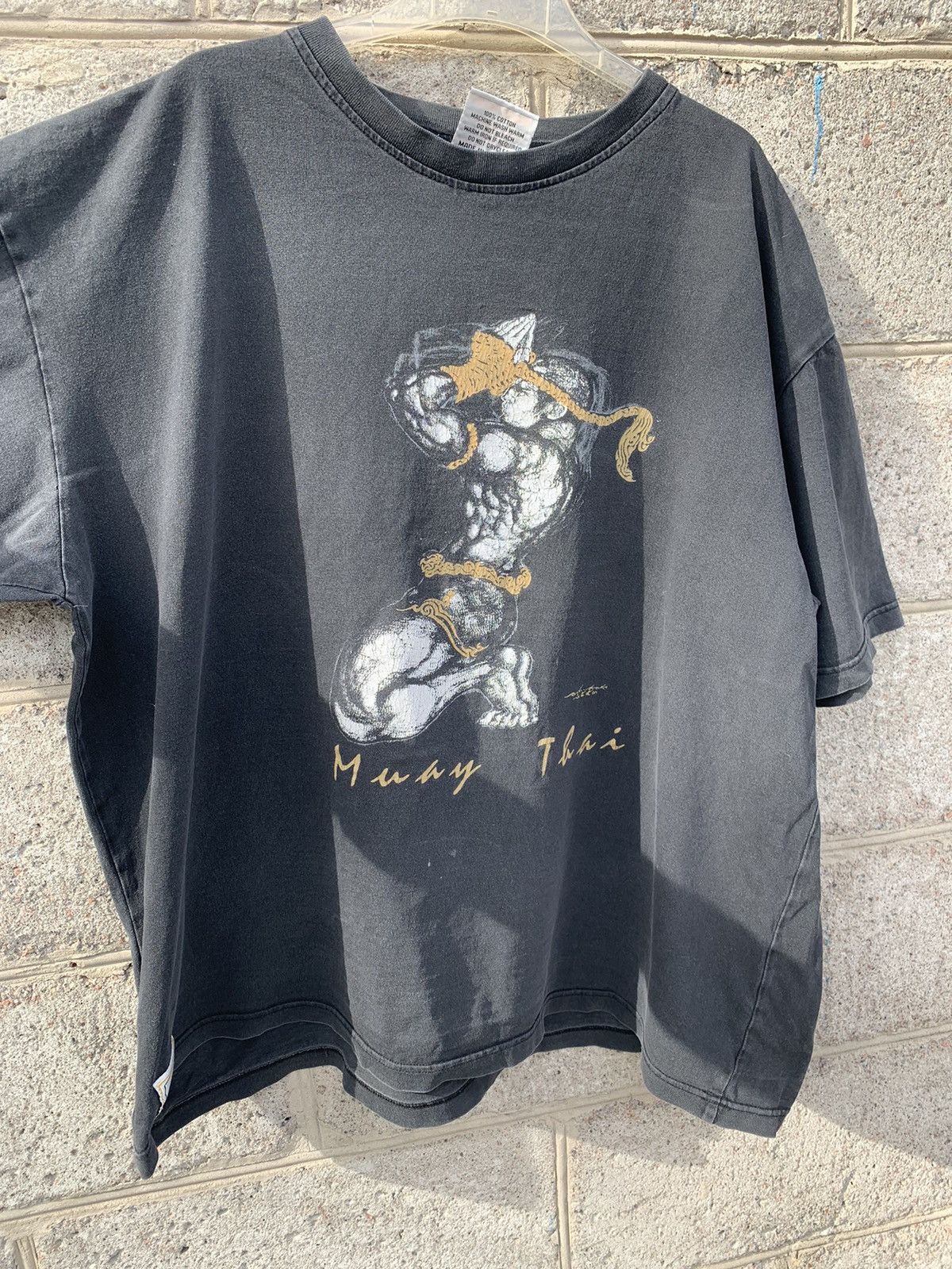 Vintage Muay Thai Boxing Vintage t shirt Size US XXL / EU 58 / 5 - 2 Thumbnail