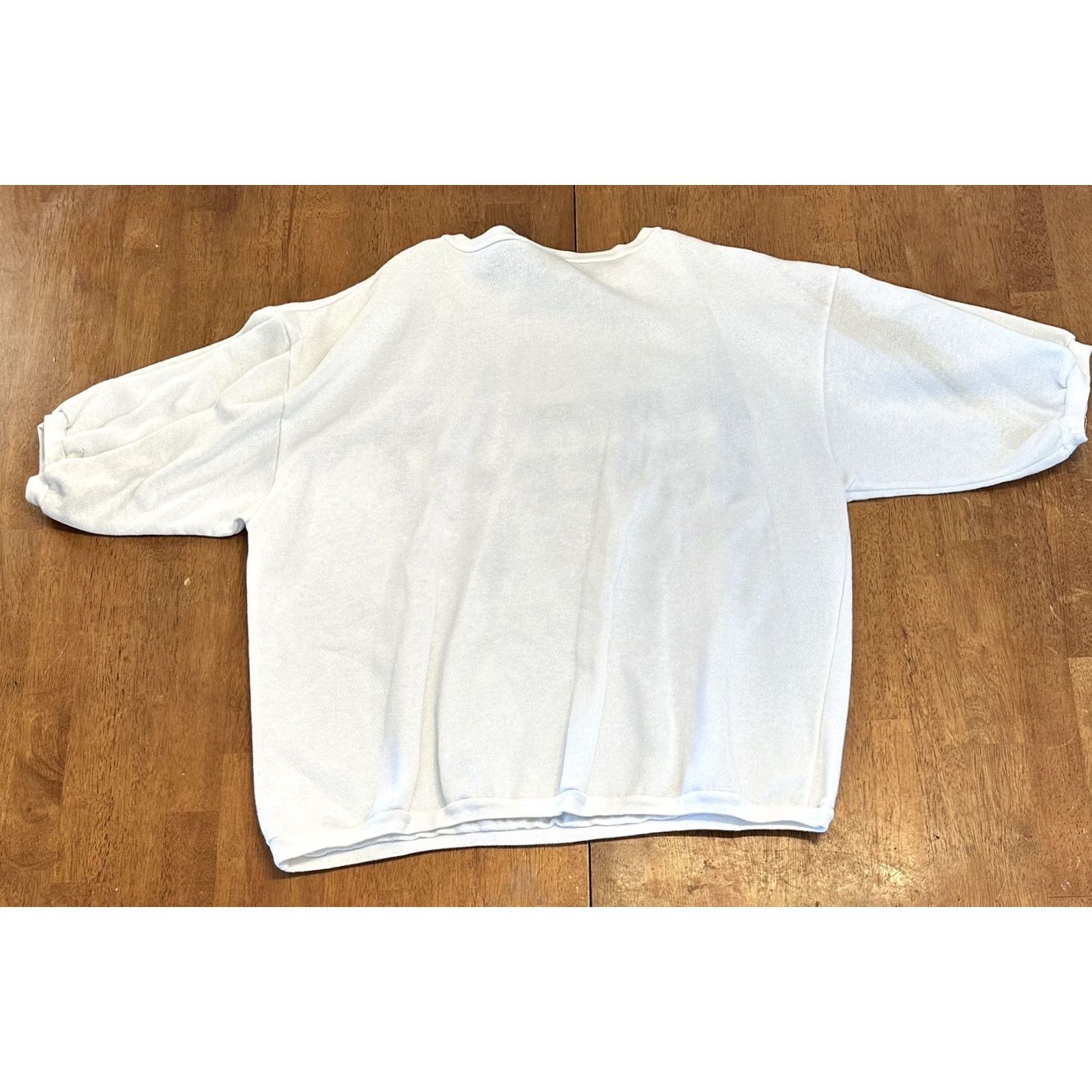 Vintage VINTAGE 90s Christmas Sweatshirt Teddy Bear Crewneck XL White Men Size US XL / EU 56 / 4 - 2 Thumbnail