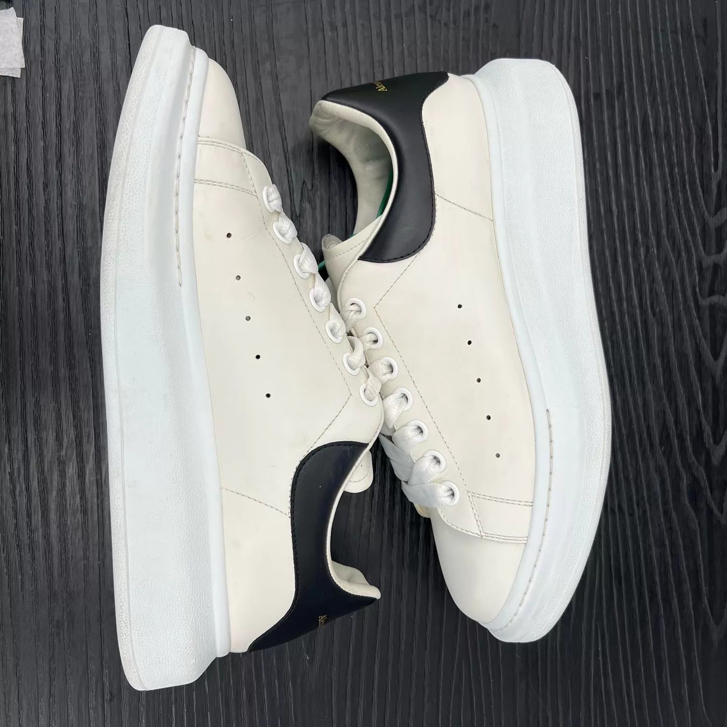 Alexander McQueen Alexander McQueen Smooth Calf Leather Black Toe 41.5 Size US 8.5 / EU 41-42 - 2 Thumbnail