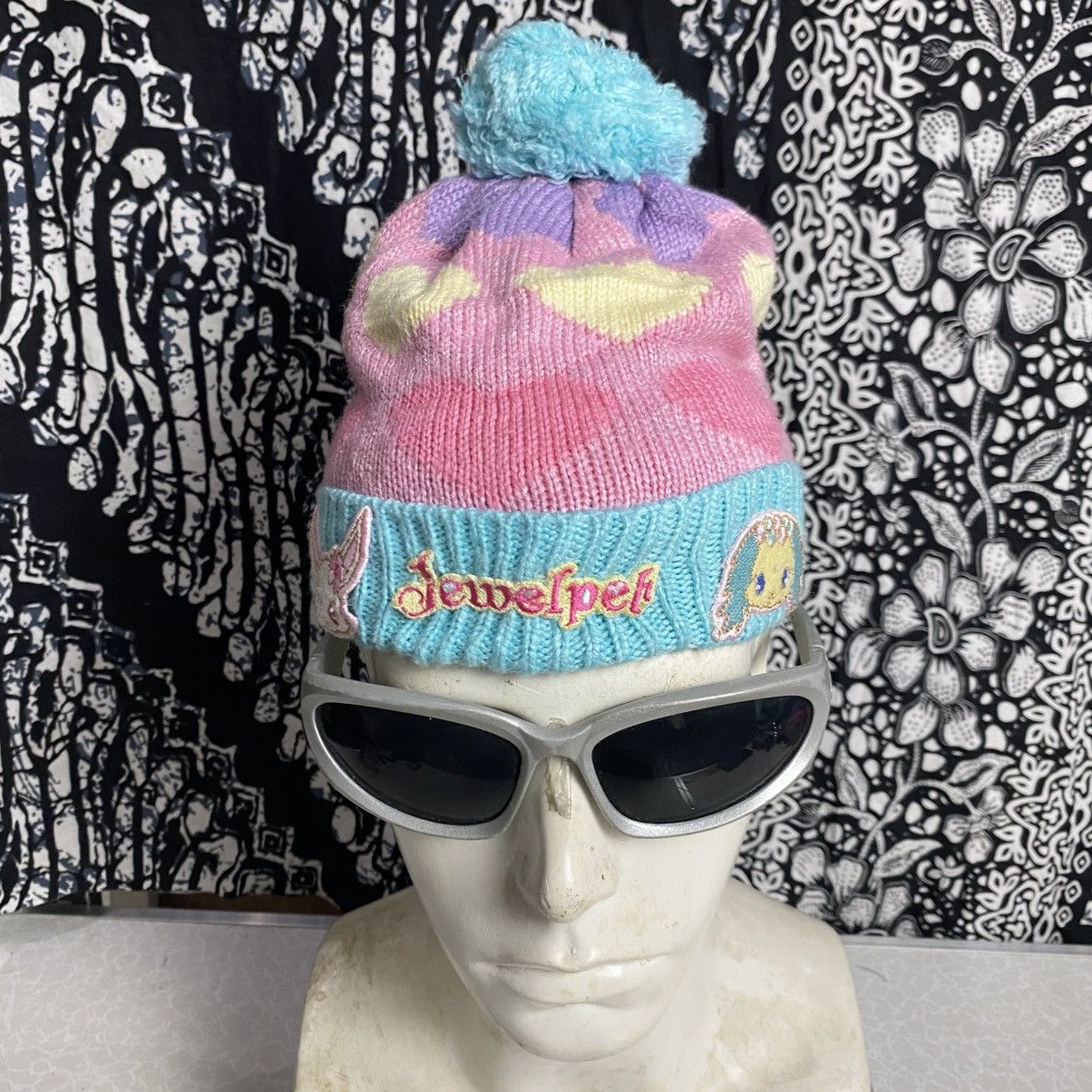 Japanese Brand × Vintage 2000s y2k jewel pet cute beanie hats Size ONE SIZE - 1 Thumbnail