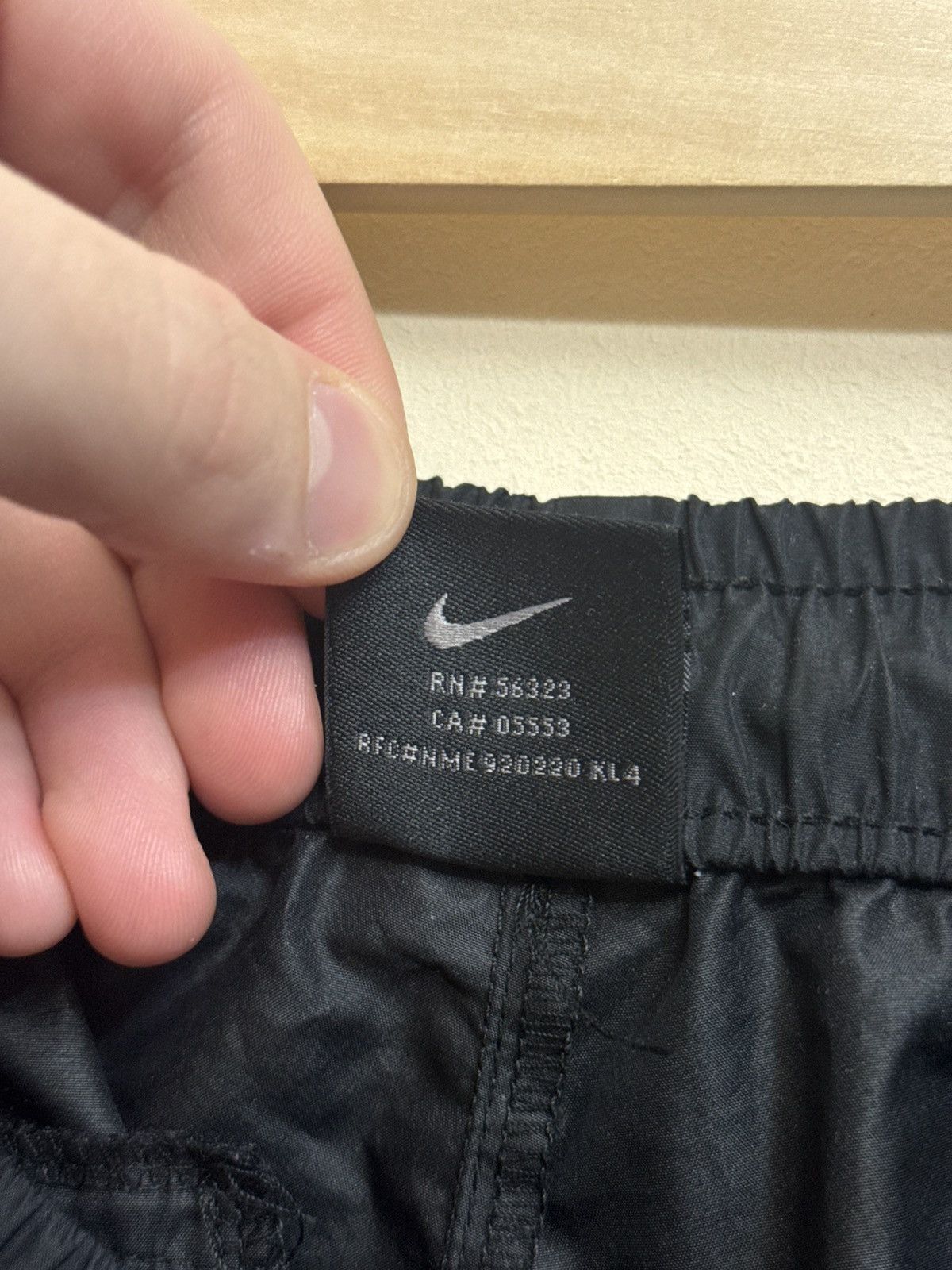 Nike Vintage Nike Nylon Pants Swoosh Black 90s Streetwear XL Size US 32 / EU 48 - 13 Thumbnail
