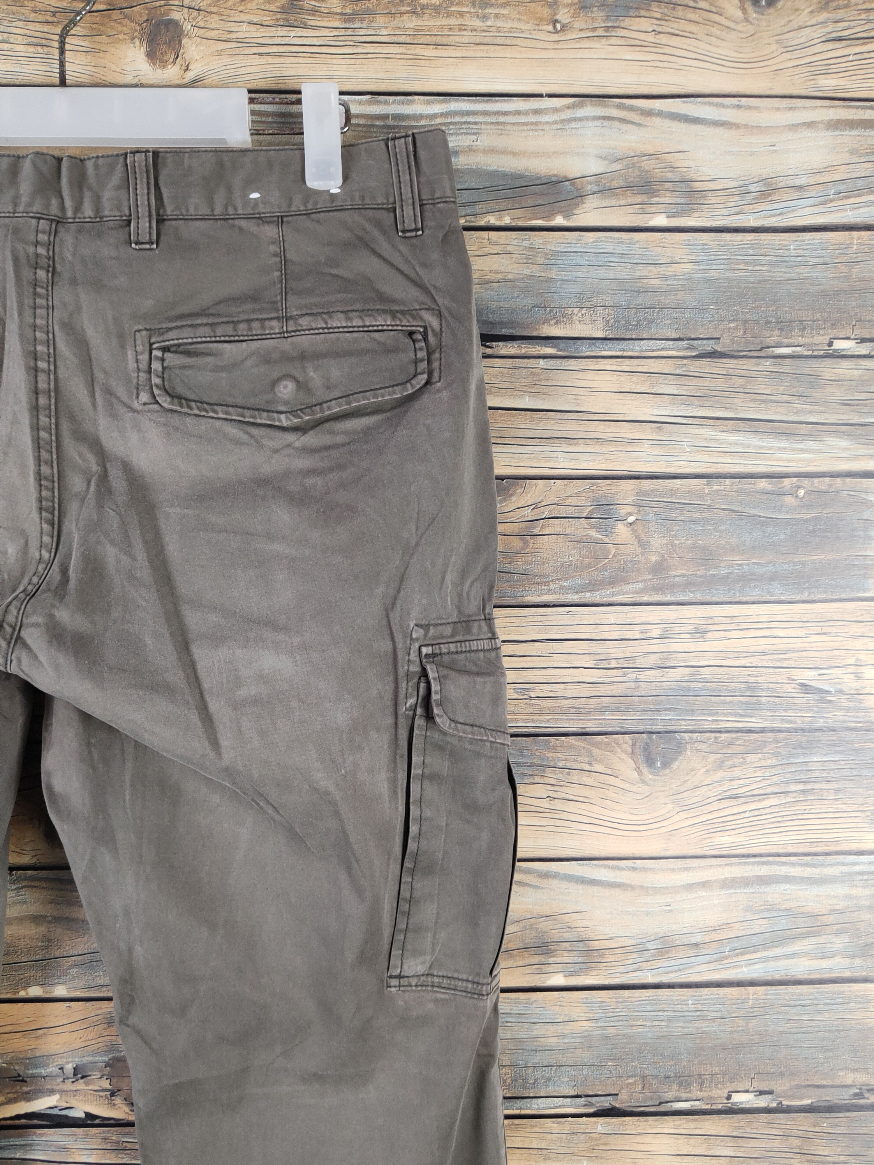Japanese Brand DL Uniqlo Olive Multipocket Cargo Pants #1942 Size US 34 / EU 50 - 10 Thumbnail