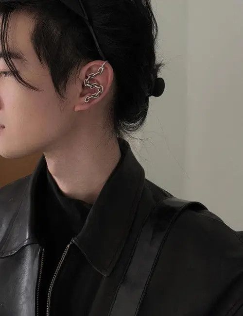 Other Silver Dragon Ear Cuff - Unique Accessory Size ONE SIZE - 2 Thumbnail