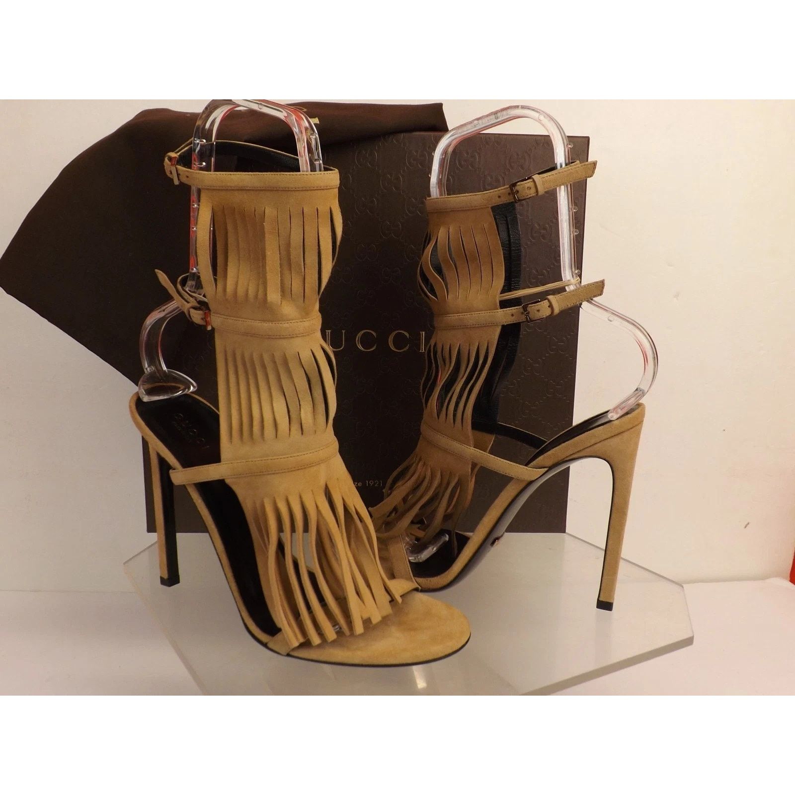 Gucci GUCCI BROWN SUEDE 347284 FRINGE GLADIATOR TALL SANDALS 36.5 Size US 6.5 / IT 36.5 - 9 Thumbnail