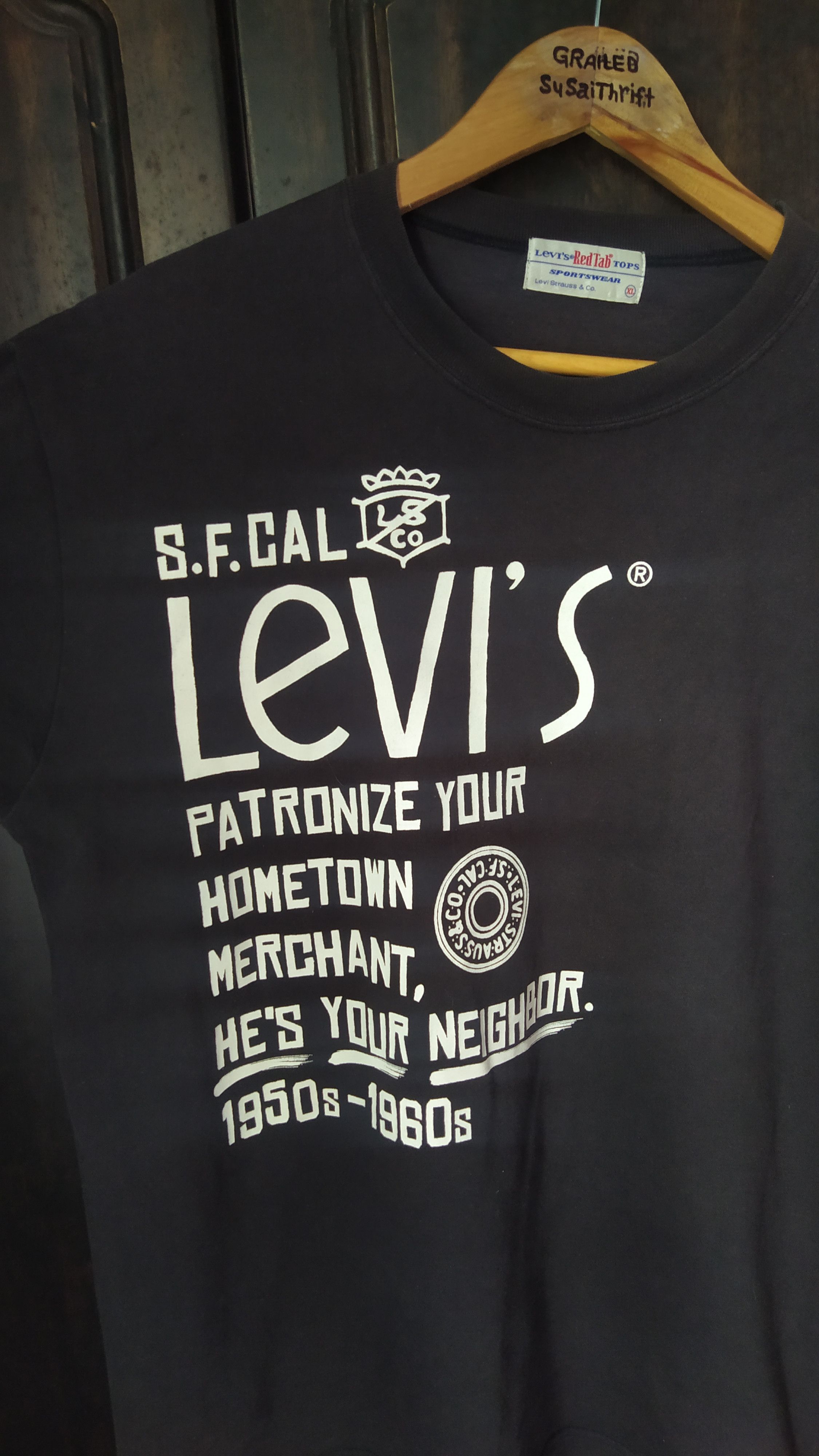 Levi's Levi's Vintage Style 1950s-1960s Graphic Logo Red Tab Size US XL / EU 56 / 4 - 3 Thumbnail