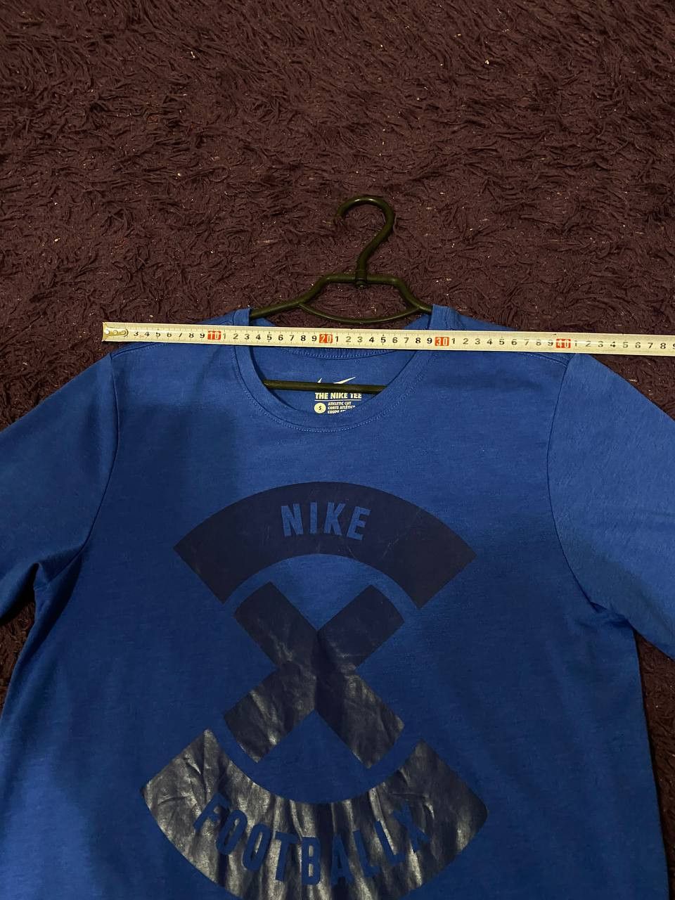 Nike × Vintage Vintage Nike Y2K Logo Center T Shirt Tee Size US S / EU 44-46 / 1 - 13 Thumbnail