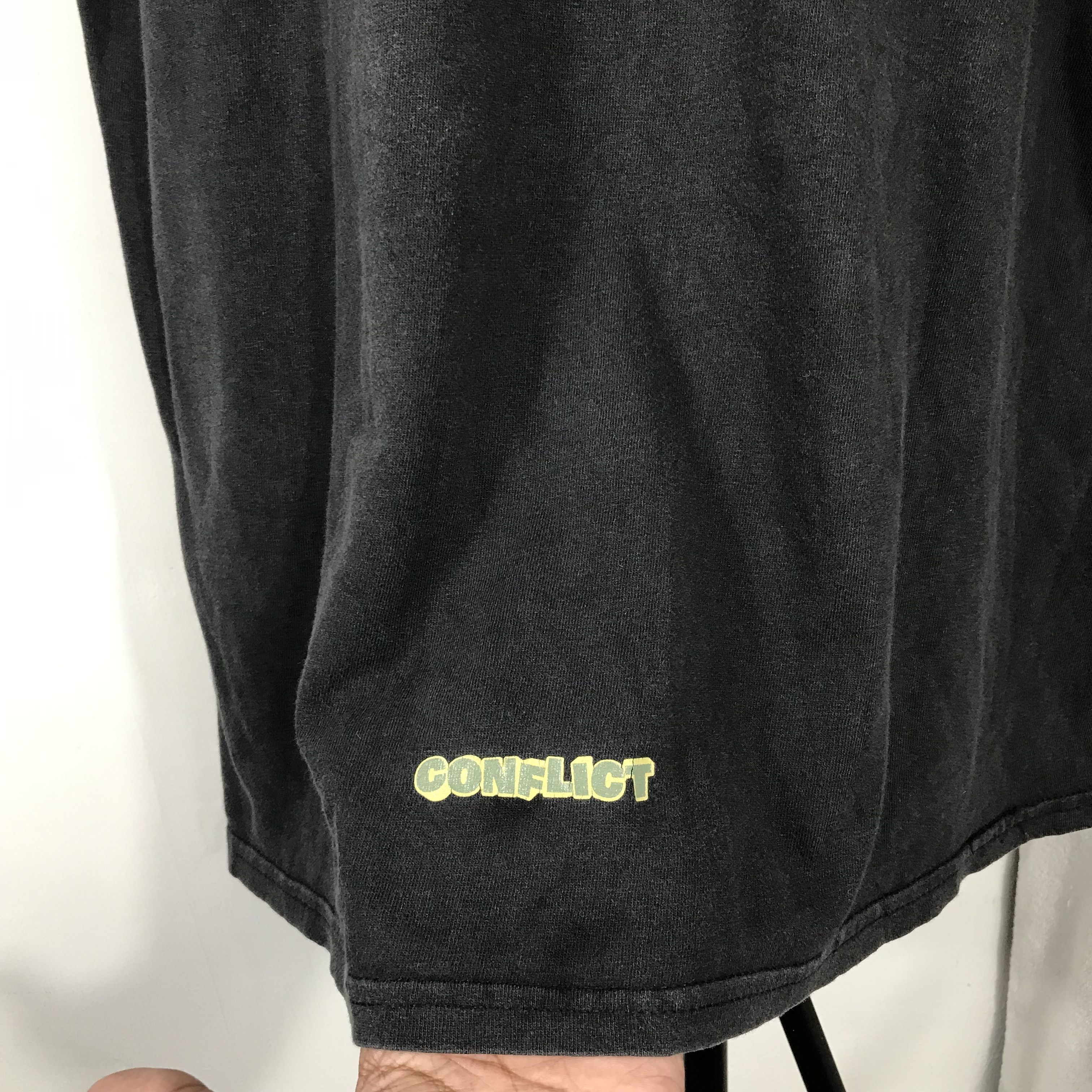 Stussy Vintage 90s rare conflict Streetwear / Skateboards T shirt Size US L / EU 52-54 / 3 - 5 Thumbnail