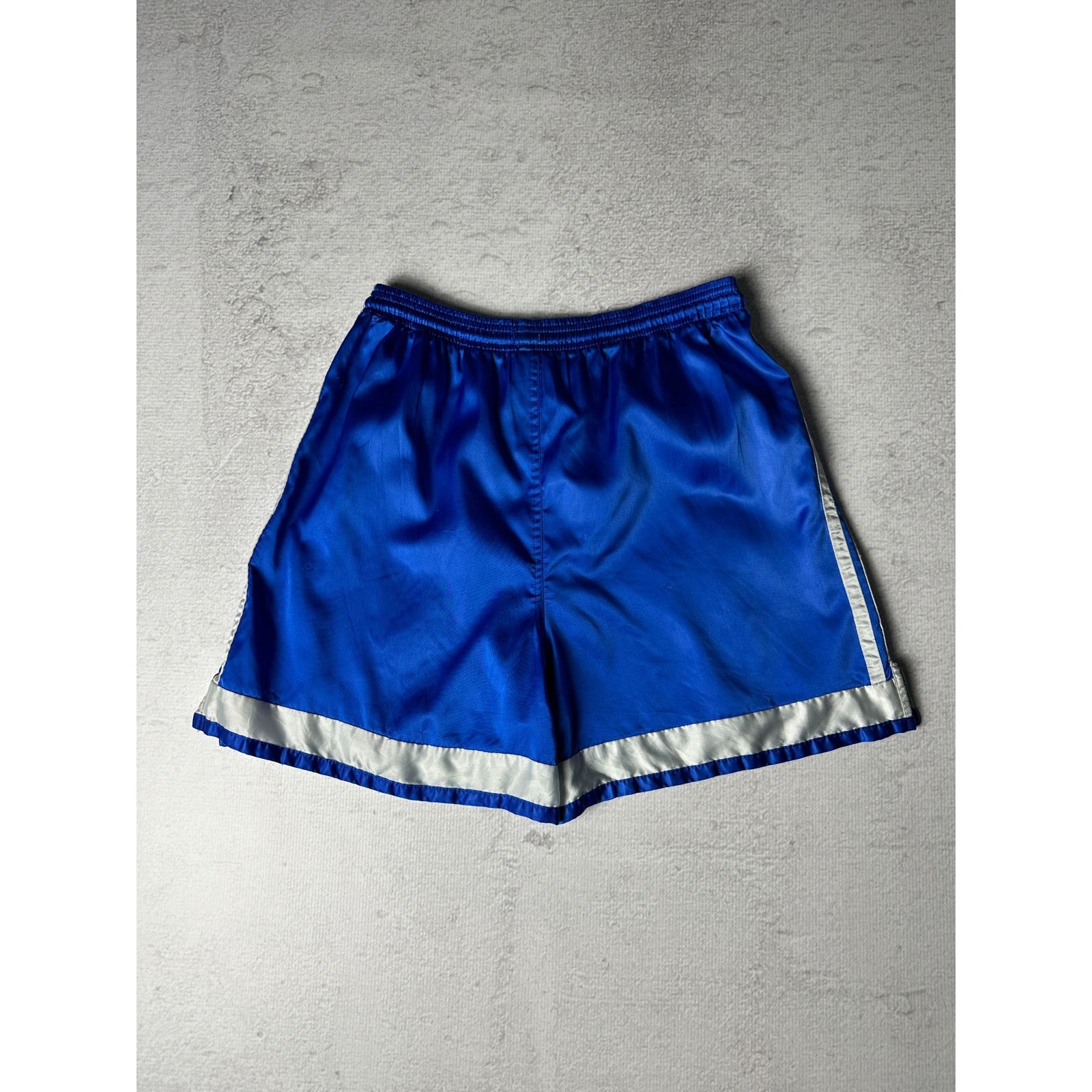 Adidas Vintage Adidas Track Shorts For Men - Medium Size Size US 34 / EU 50 - 2 Thumbnail