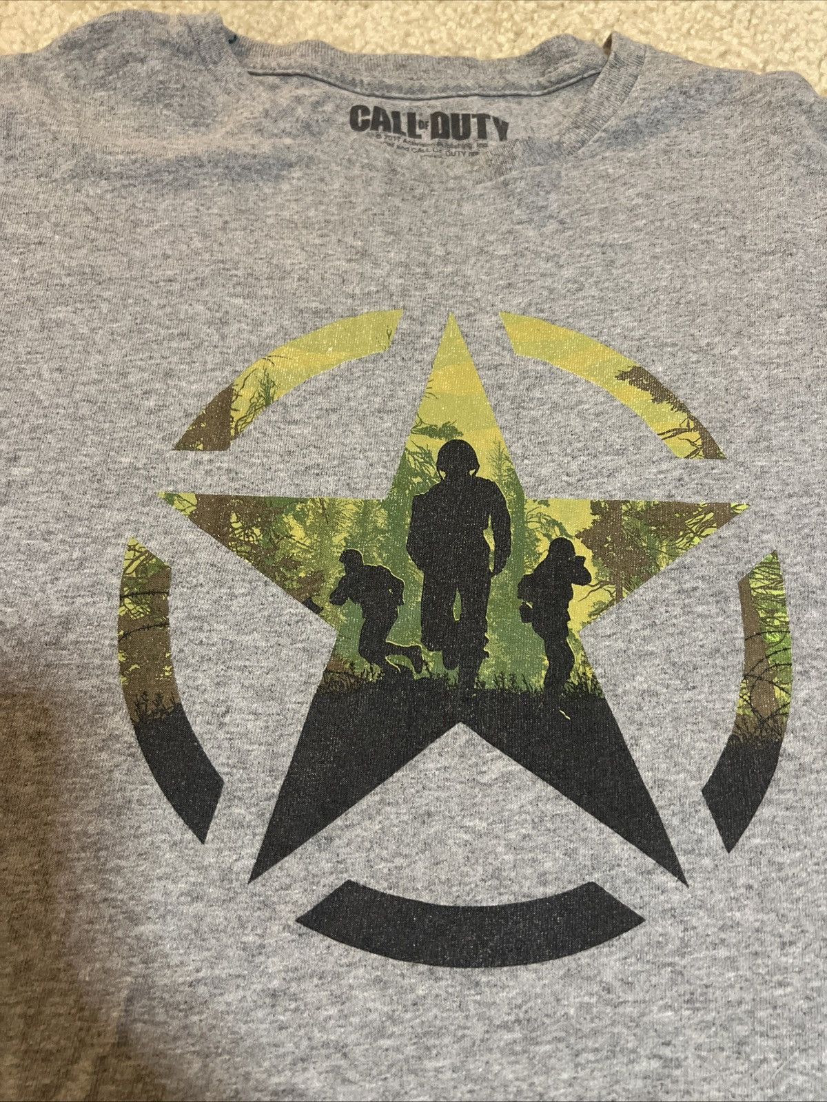 Other Call Of Duty WWII Tshirt Gray Men Size XL Size US XL / EU 56 / 4 - 3 Thumbnail
