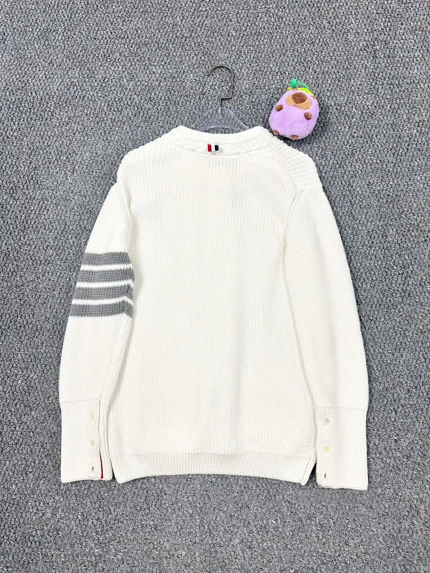 Thom Browne Thom Browne White Classic Four-Stripe Single Breasted Knit Size XS / US 0-2 / IT 36-38 - 2 Thumbnail