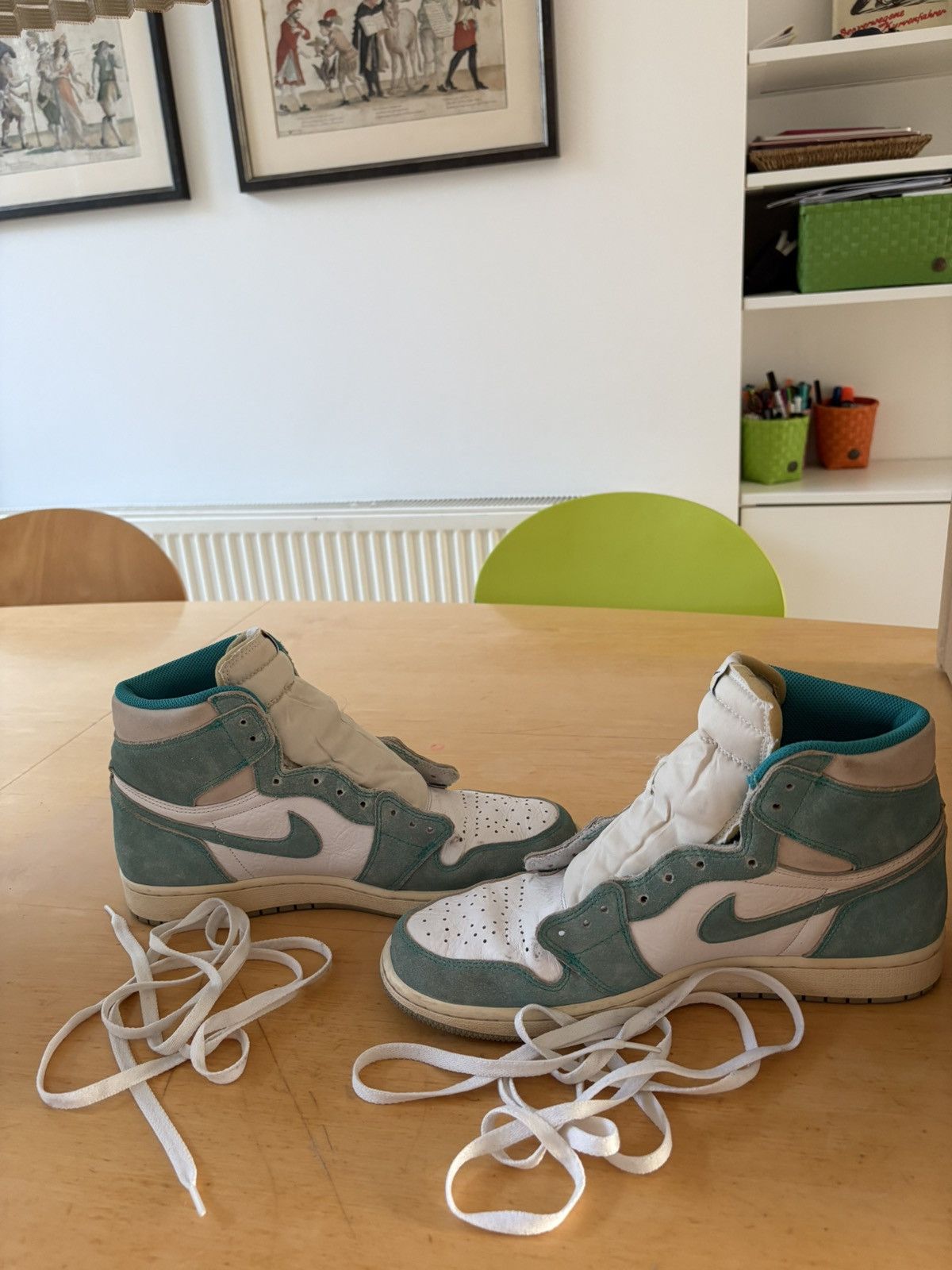 Nike Nike Air Jordan 1 High OG Turbo Green Size US 11 / EU 44 - 5 Thumbnail
