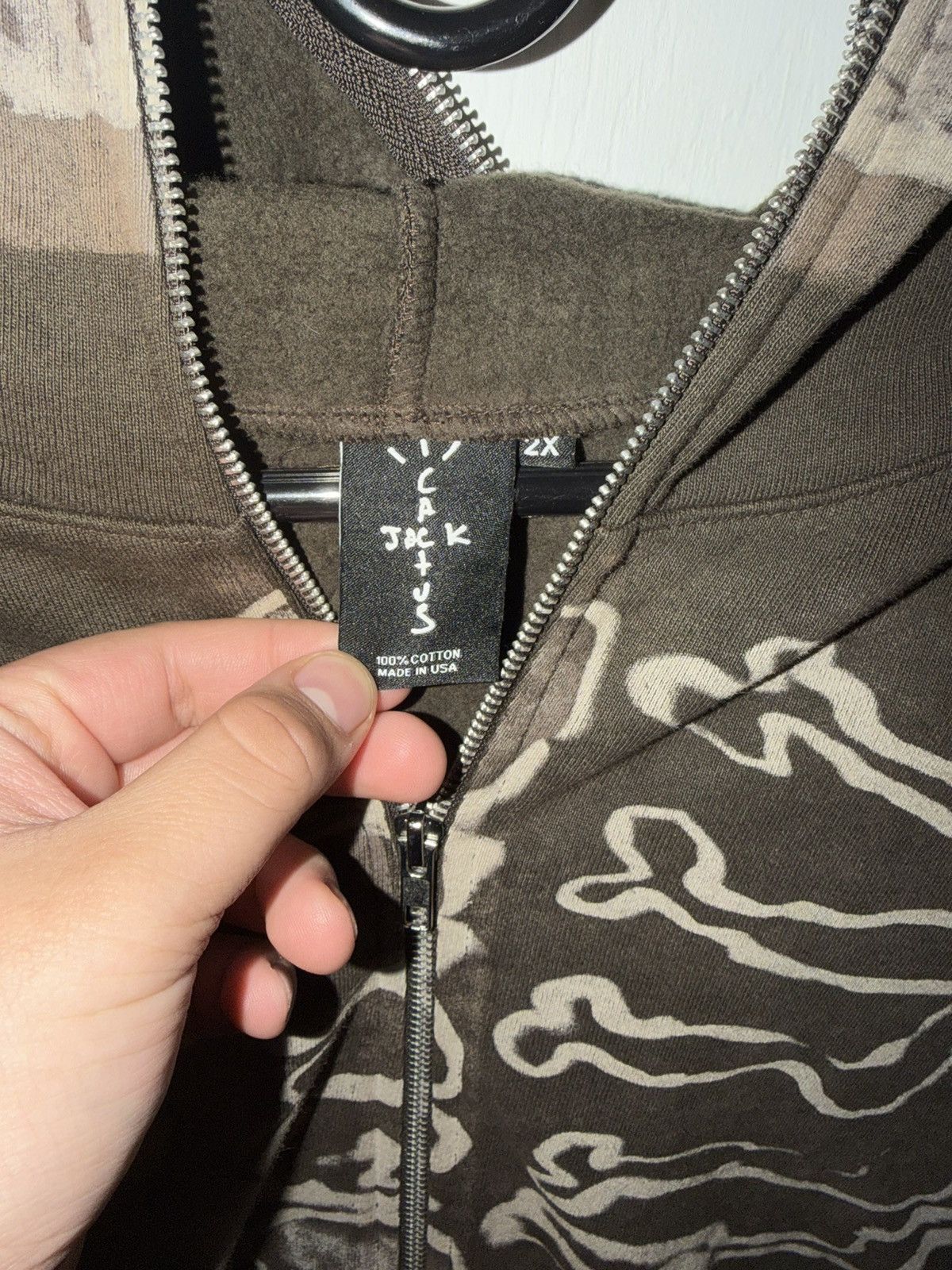 Travis Scott Travis Scott Skeleton Hoodie Size US XXL / EU 58 / 5 - 2 Thumbnail