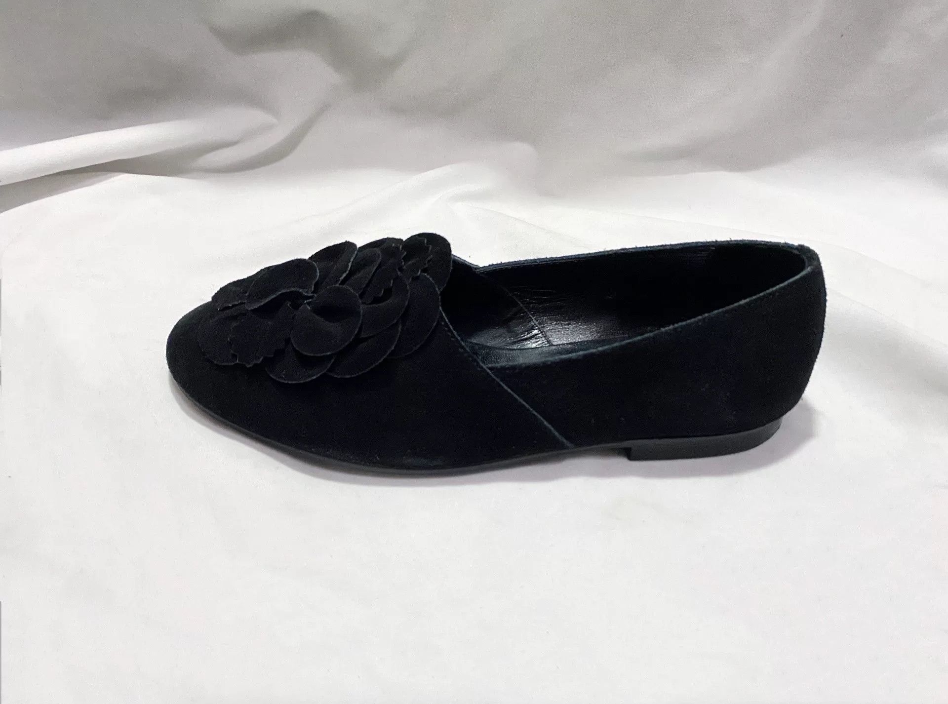 Comme des Garcons Comme des Garcons Flower Flat Shoes Size US 7 / IT 37 - 1 Thumbnail