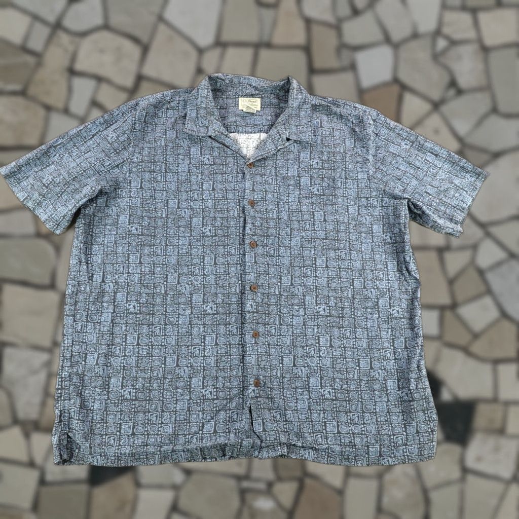 Vintage L.L. Bean Button-Up Shirt Mens XL Blue Geometric Tribal Outdoor Casual Size US XL / EU 56 / 4 - 1 Thumbnail