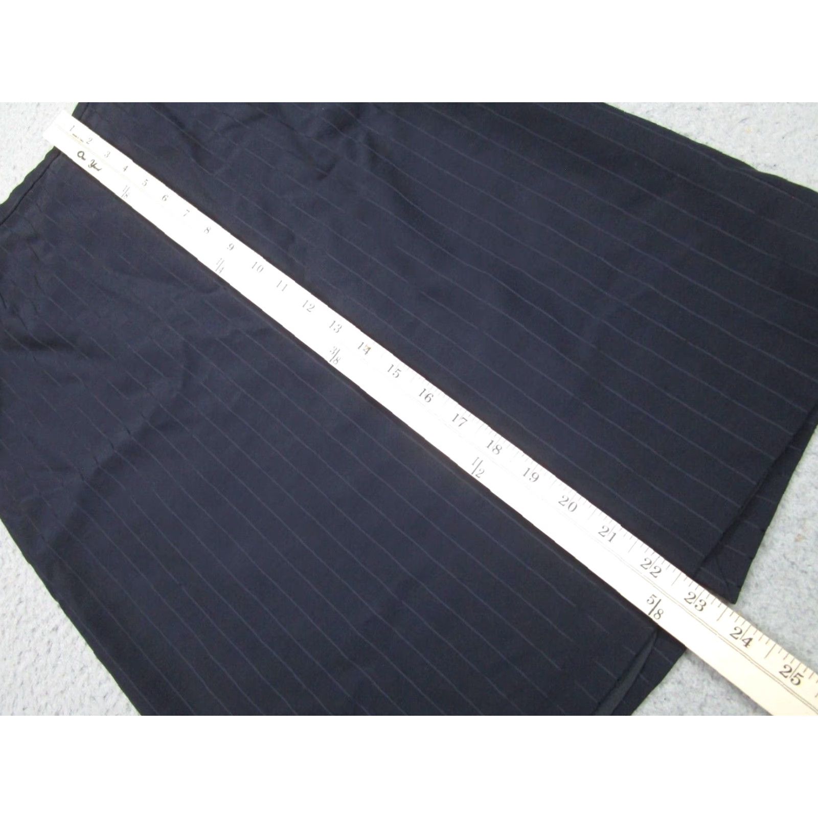 Armani ARMANI Women's Pencil Skirt Size 6 Blue Striped Wool Blend Lined Casual Size 28" / US 6 / IT 42 - 5 Thumbnail