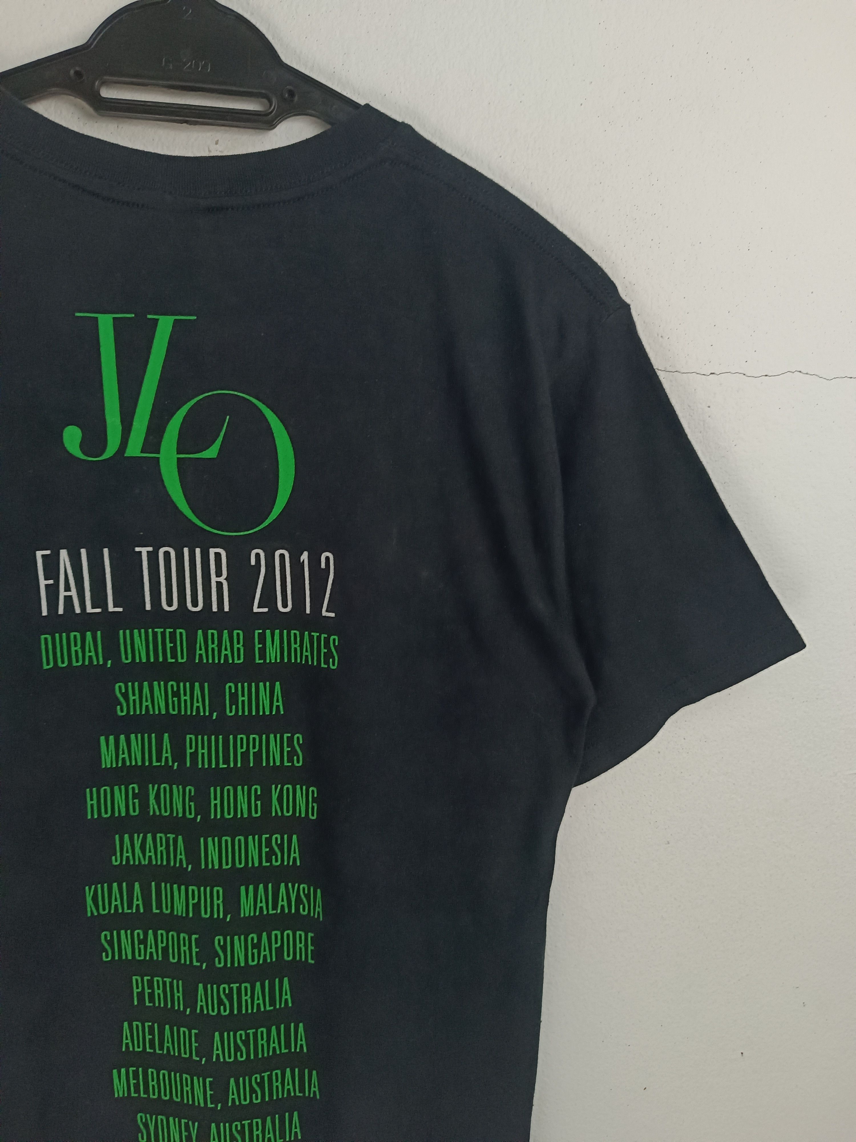 Rap Tees VINTAGE '12 JENNIFER LOPEZ JLO TOUR shakira affleck britney Size US S / EU 44-46 / 1 - 11 Thumbnail