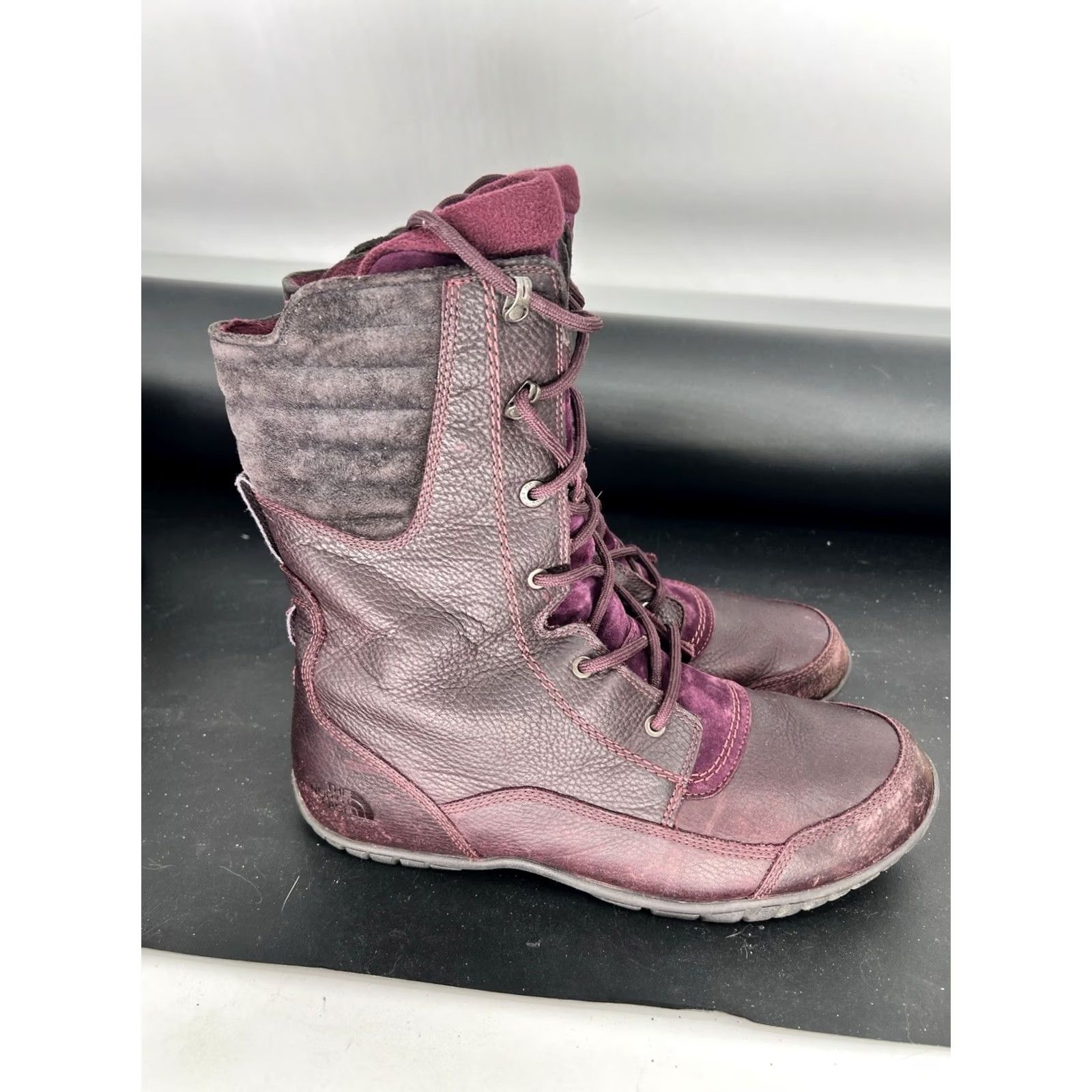 The North Face VINTAGE The North Face Purna Luxe Waterproof Boots Women’s 11 Purple Round Toe Lace Up Mid-Calf Waterproof Boots Women Mens Size US 11 / IT 41 - 7 Thumbnail