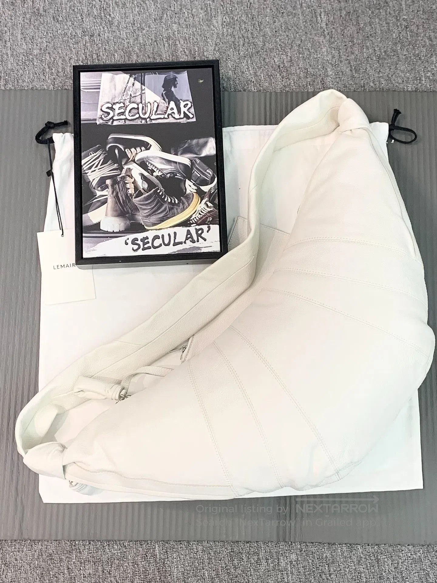 Lemaire Lemaire Large White Cowhide Croissant Bag. Size ONE SIZE - 2 Thumbnail