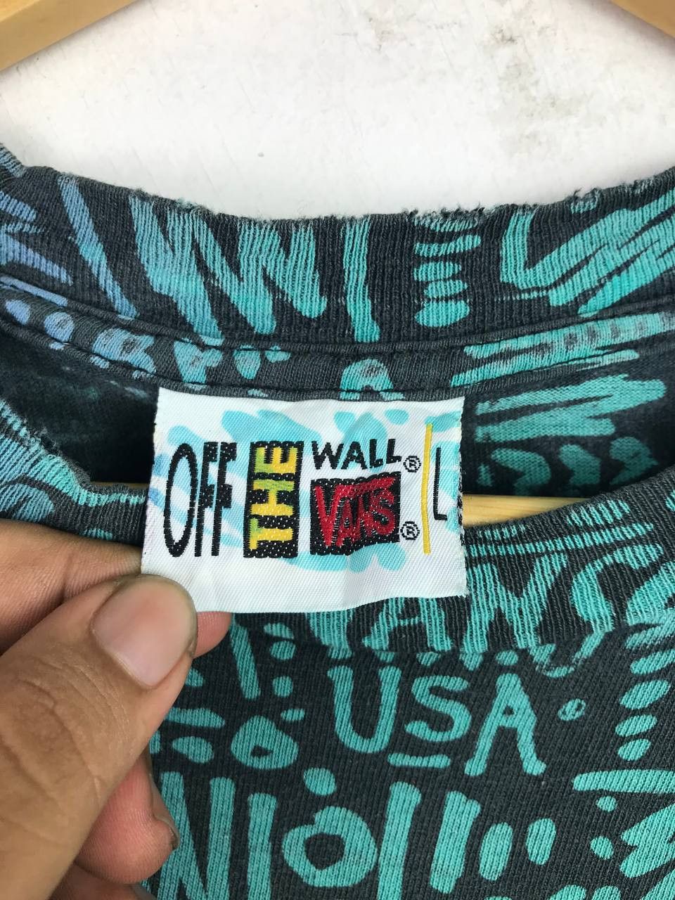 Vans × Vintage Vintage 90's Distressed Streetwear Vans Of The Walls Size US L / EU 52-54 / 3 - 5 Thumbnail