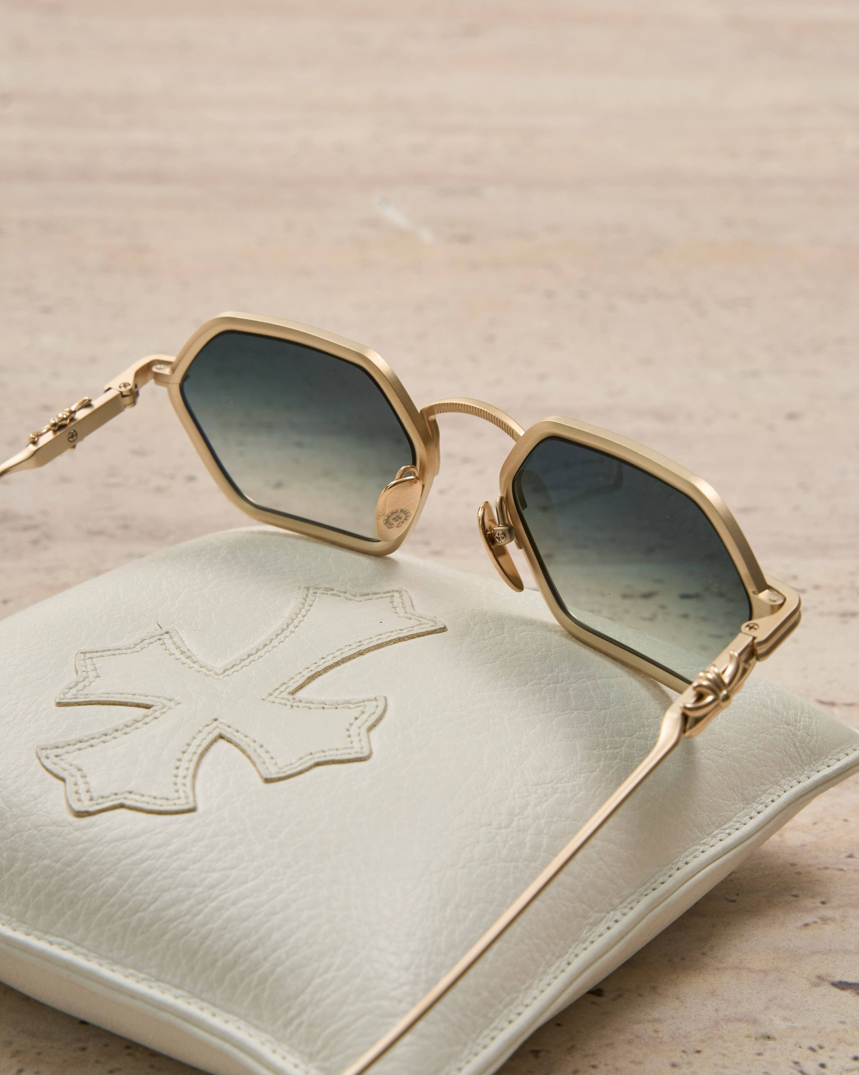 Chrome Hearts CHROME HEARTS DATASS MATTE GOLD PLATED Size ONE SIZE - 2 Thumbnail