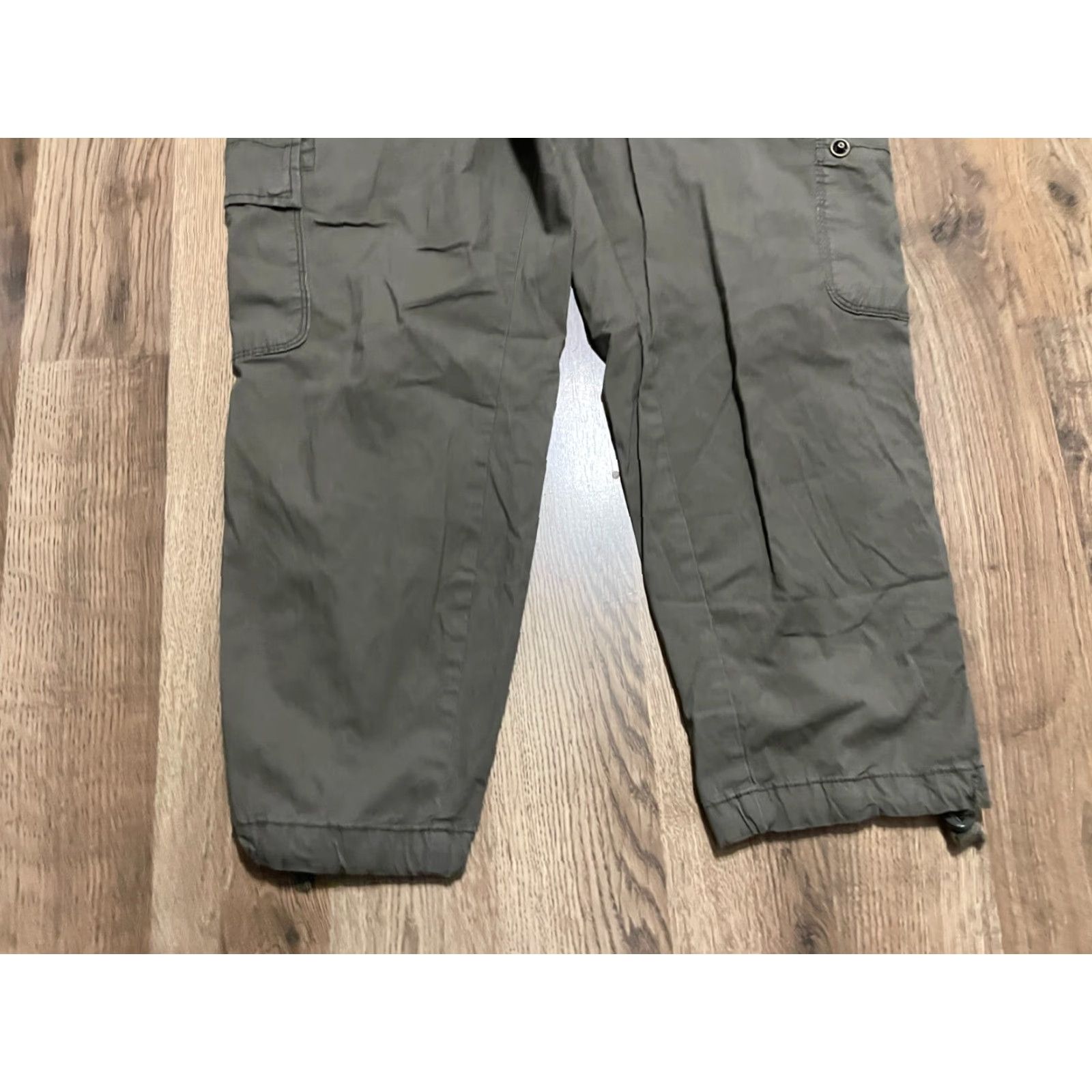 Sanctuary Sanctuary Pants Woman XL Green Capris Cargo Pockets Size 40" / US 18 - 3 Thumbnail