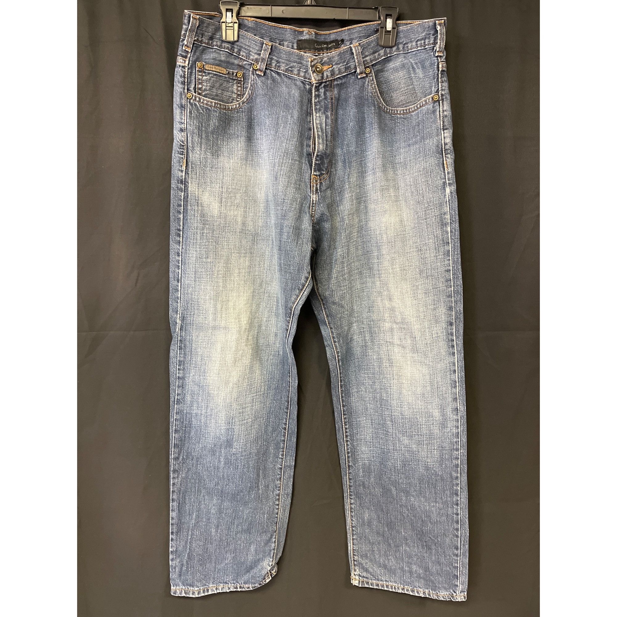 Calvin Klein Calvin Klein Men's Blue Jeans/Straight Leg Size 36 SKU 4218 Size US 36 / EU 52 - 1 Thumbnail