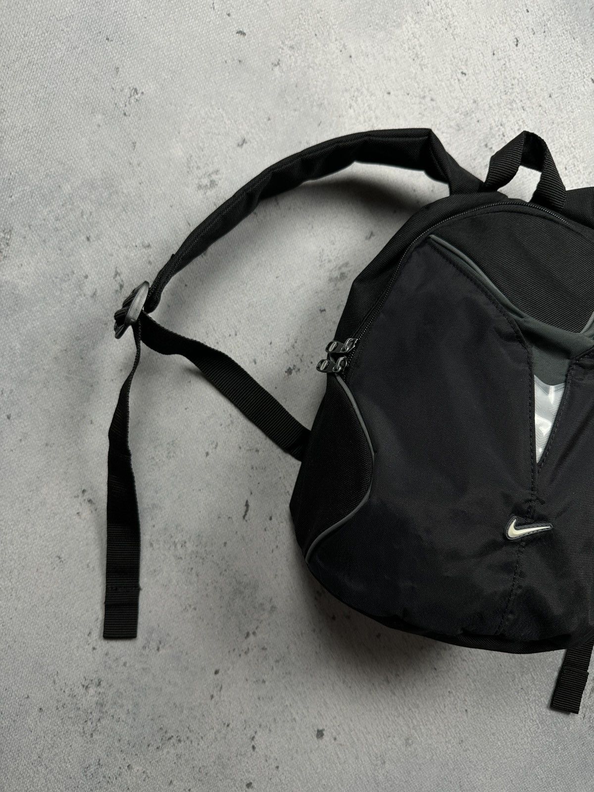 Nike Nike Vintage Mini Backpack Bubble Bag Black 1990s Swoosh Size ONE SIZE - 4 Thumbnail