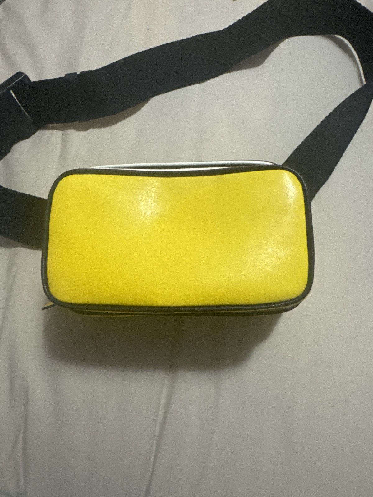 Givenchy Givenchy Black and Yellow MC3 Belt Bag Size ONE SIZE - 7 Thumbnail