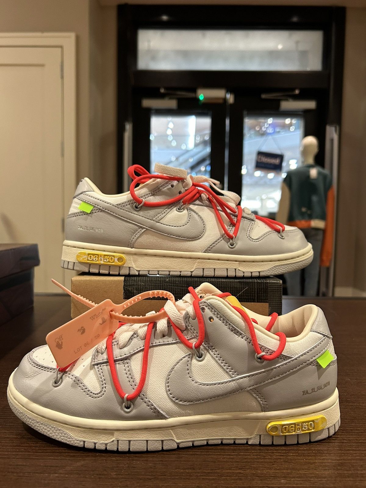 Off-White Off white dunk low Size US 8 / EU 41 - 1 Thumbnail