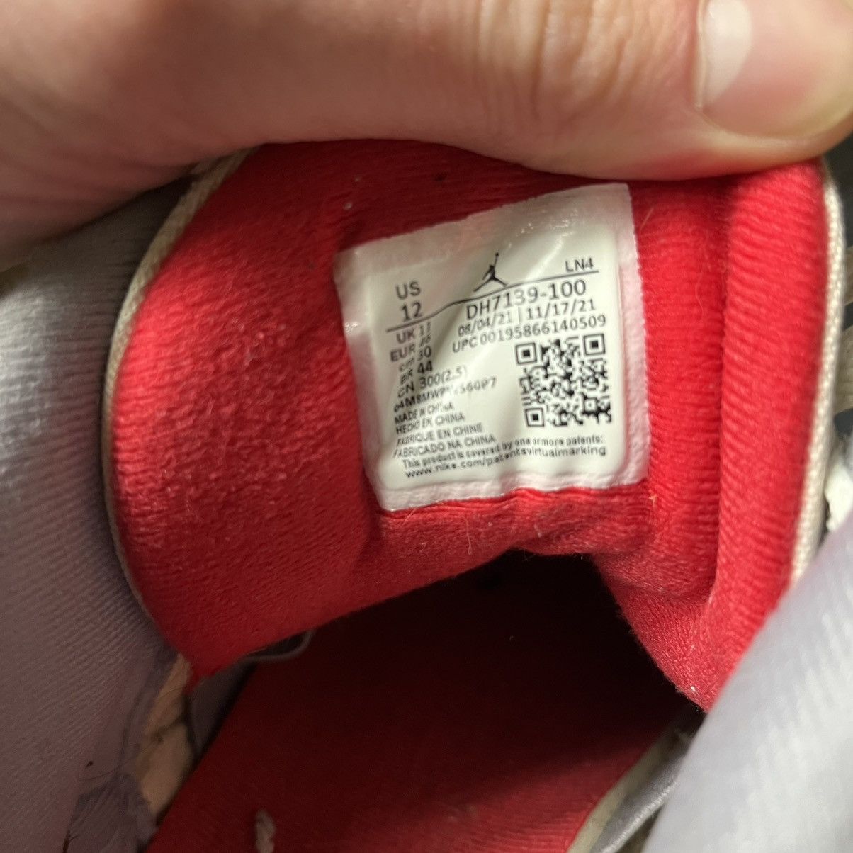 Jordan Brand Air Jordan 3 beige and grey Size US 12 / EU 45 - 8 Thumbnail