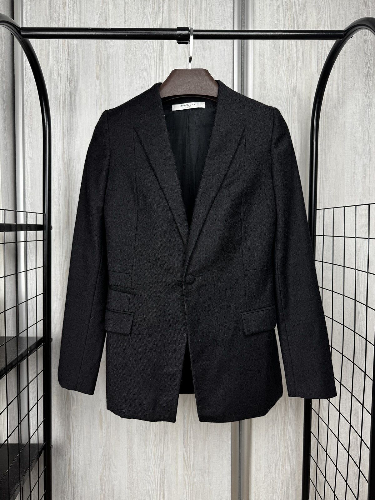 Givenchy Givenchy Paris black wool one button dinner jacket blazer Size 36R - 2 Thumbnail