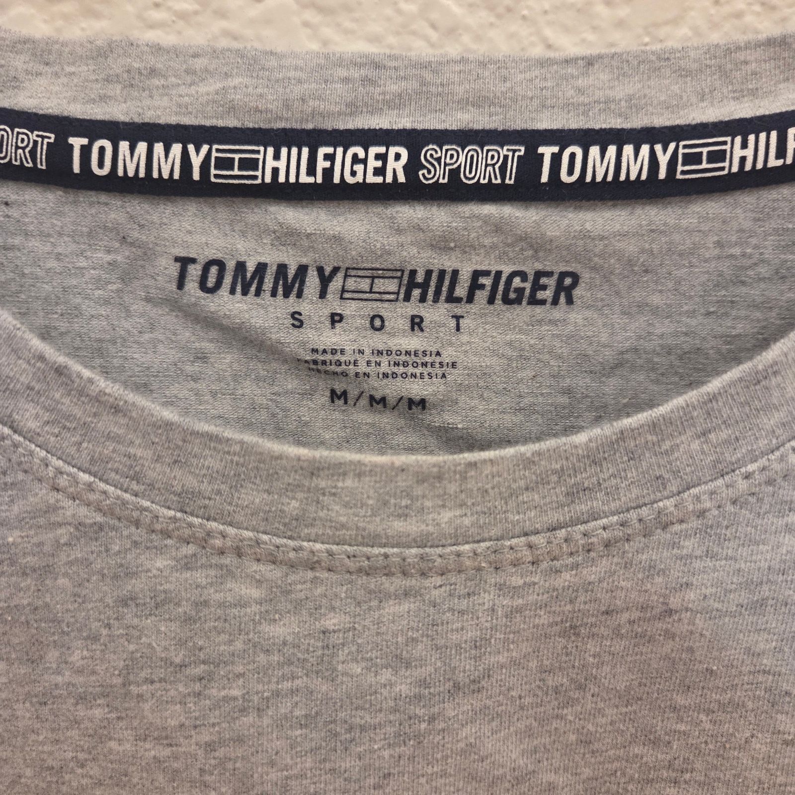 Tommy Hilfiger Tommy Hilfiger Women's Grey Cropped T-Shirt - Medium Size M / US 6-8 / IT 42-44 - 5 Thumbnail