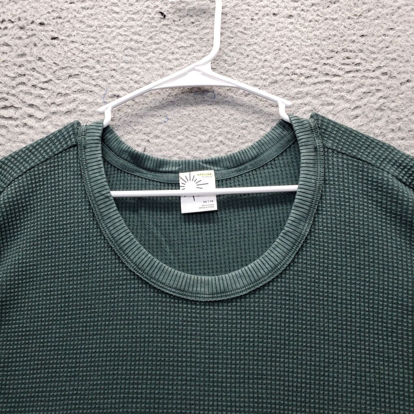 Vintage Offline by Aerie T-Shirt Womens XS Green Oversized Slit Round Neck Wool? Size XS / US 0-2 / IT 36-38 - 5 Thumbnail