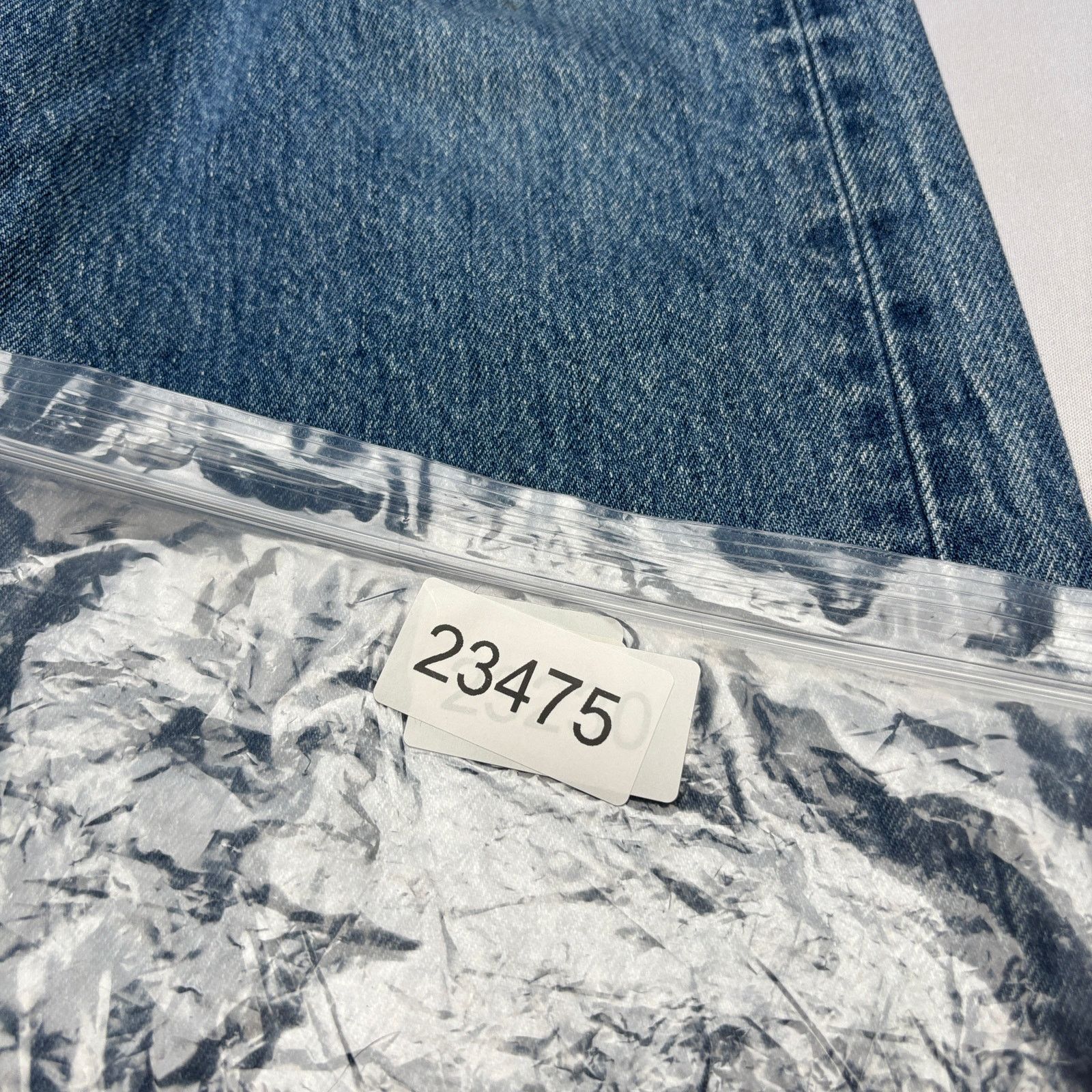Levi's × Vintage Vintage 90s Levi's 501 XX Straight Leg Jeans 40x34 (38x27.5) Size US 38 / EU 54 - 12 Thumbnail