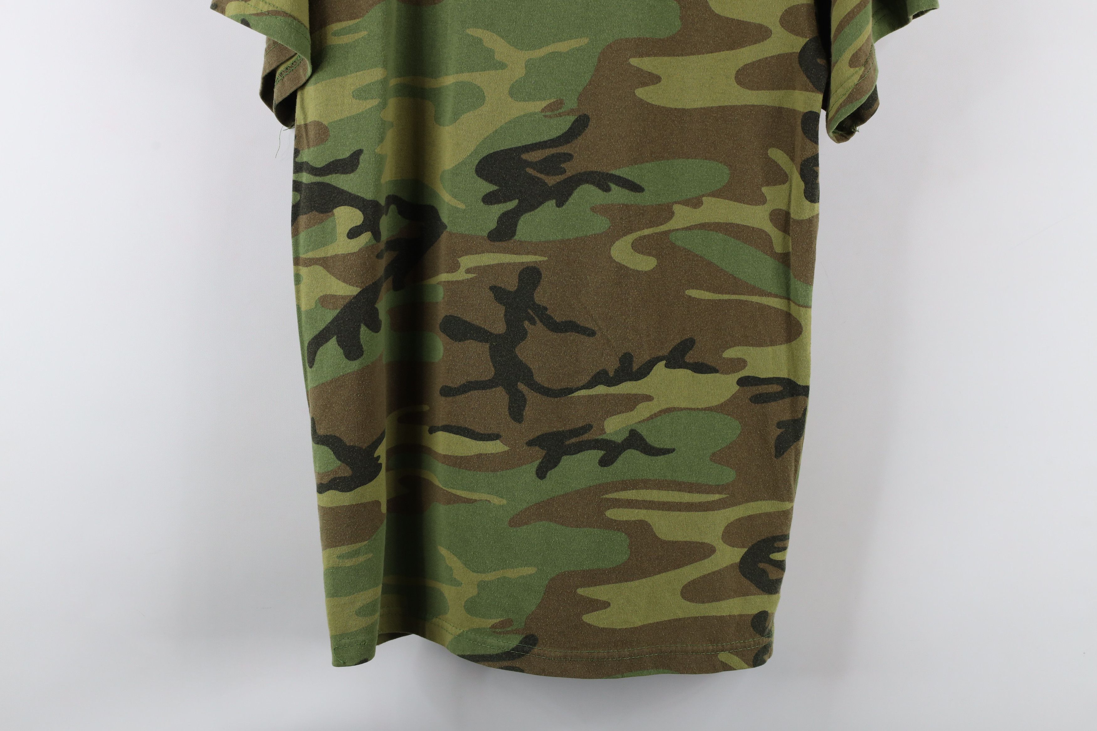 Vintage Vintage Streetwear Faded Camouflage Short Sleeve T-Shirt Size US M / EU 48-50 / 2 - 8 Thumbnail