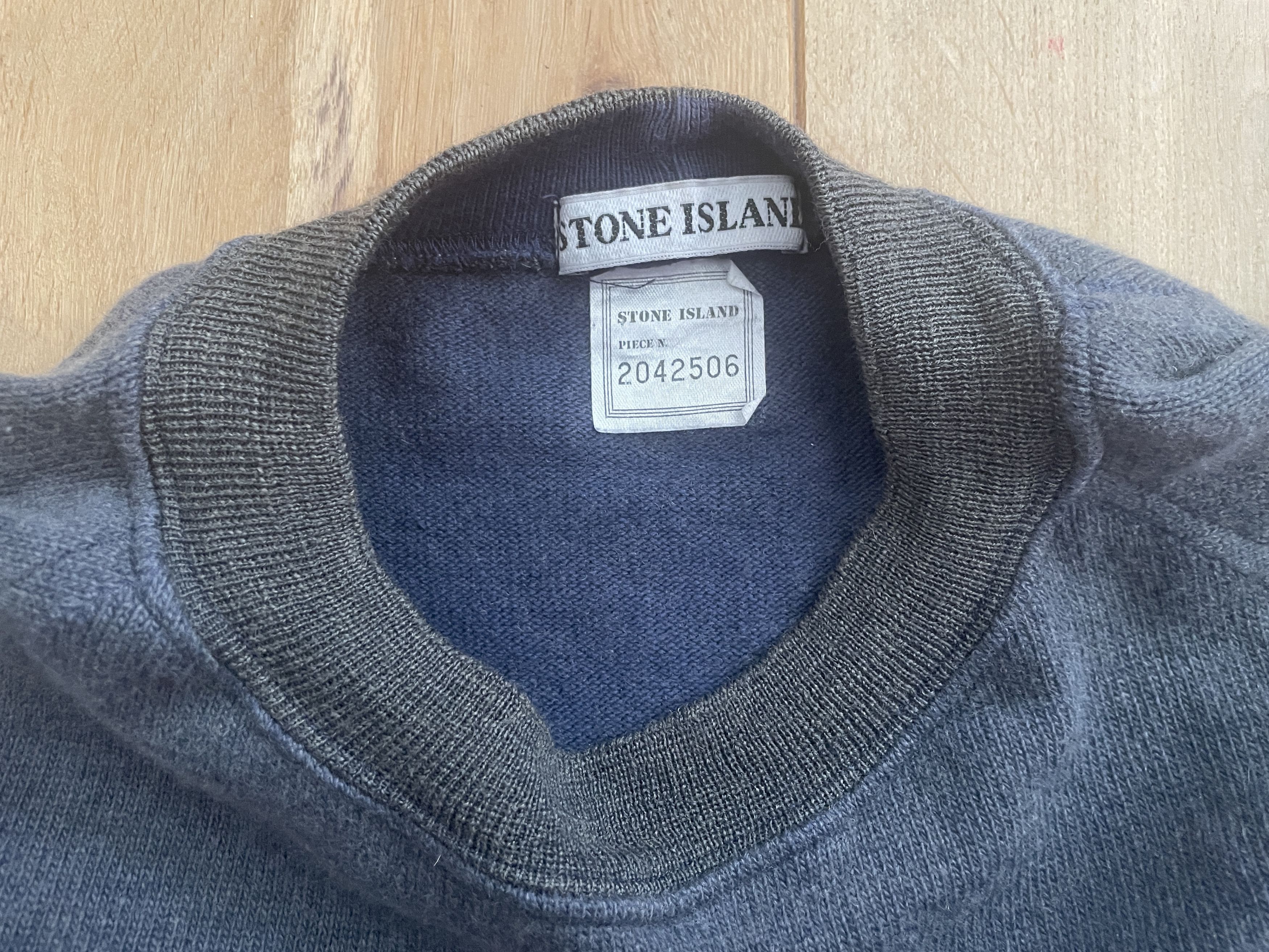 Massimo Osti × Stone Island Stone Island crewneck 1994, centre logo, vintage Size US XL / EU 56 / 4 - 5 Thumbnail