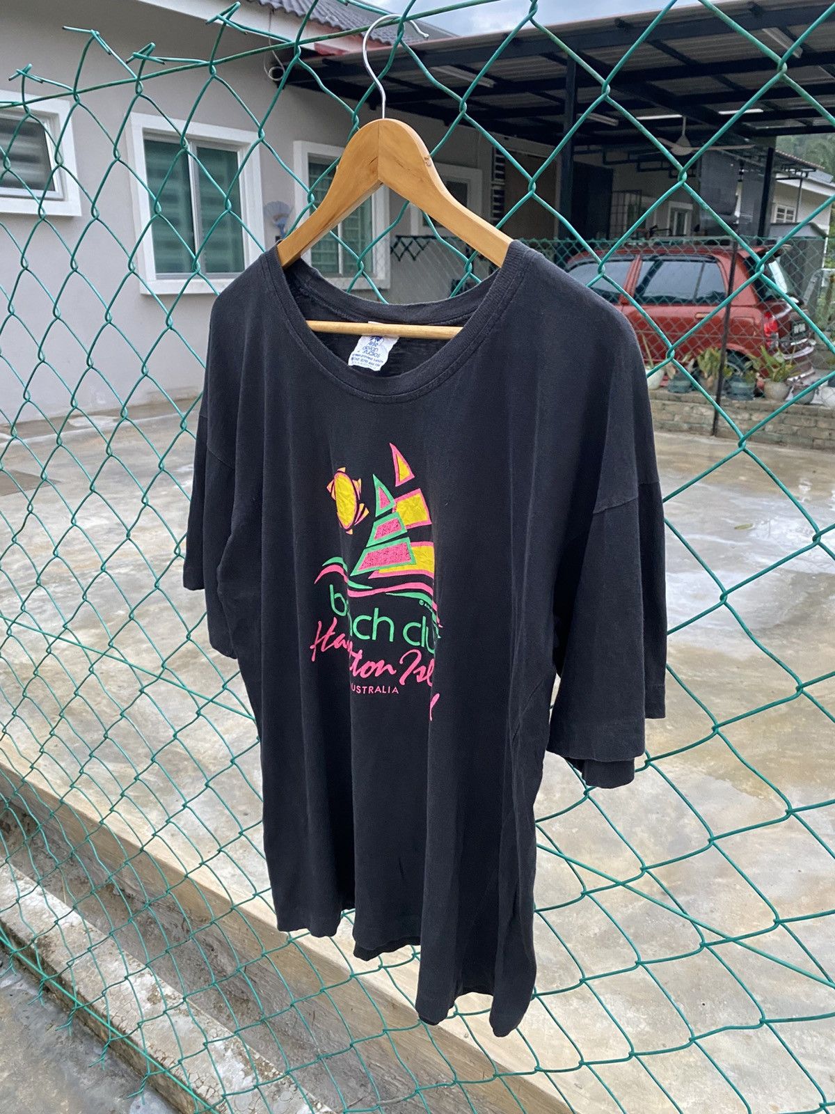 Vintage Vintage 90’s Airlie Design Studio beach club tees Size US L / EU 52-54 / 3 - 3 Thumbnail