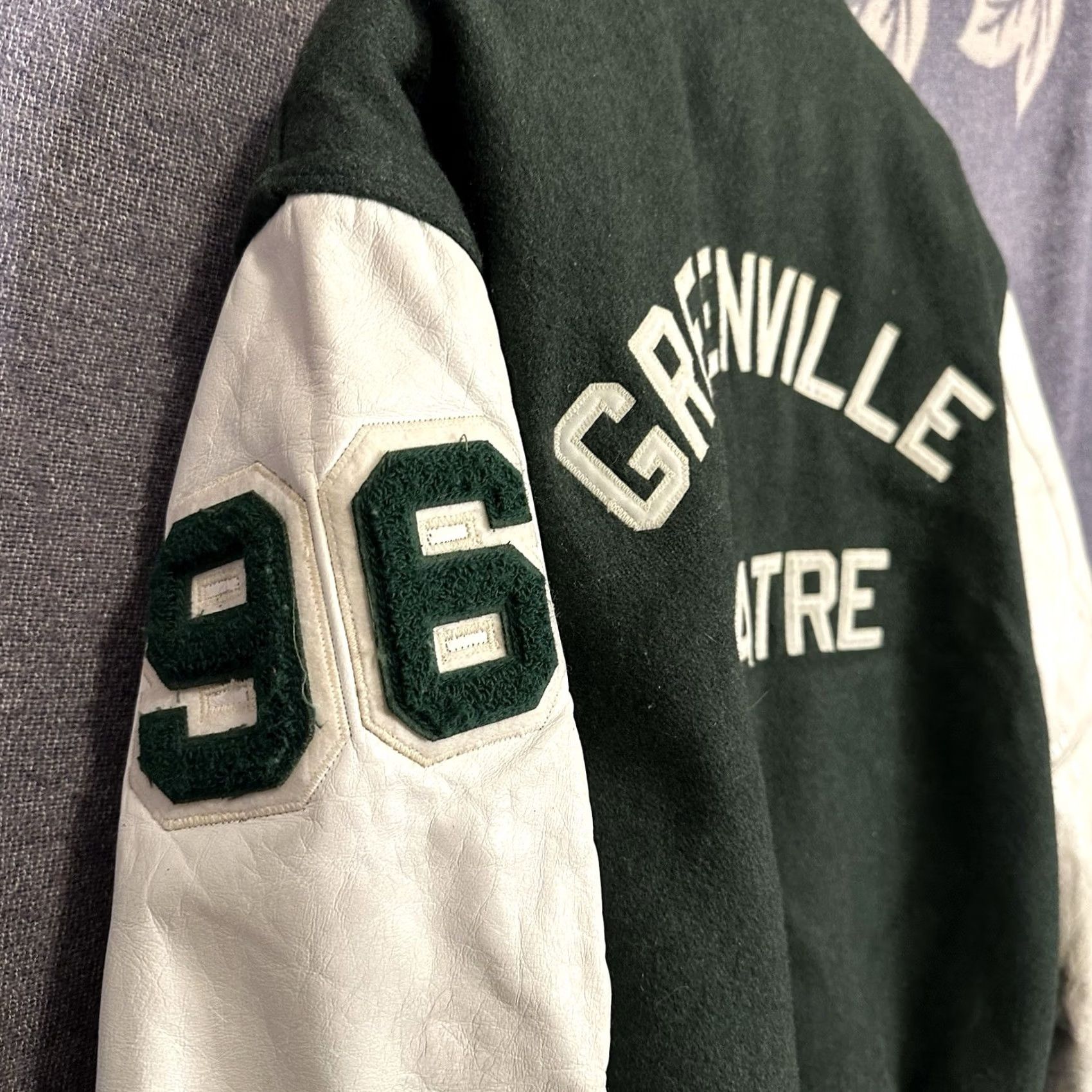 Vintage VINTAGE Neff Varsity Jacket - Greenvill e Theater Green 90s USA Mens L Jacket Size US L / EU 52-54 / 3 - 2 Thumbnail