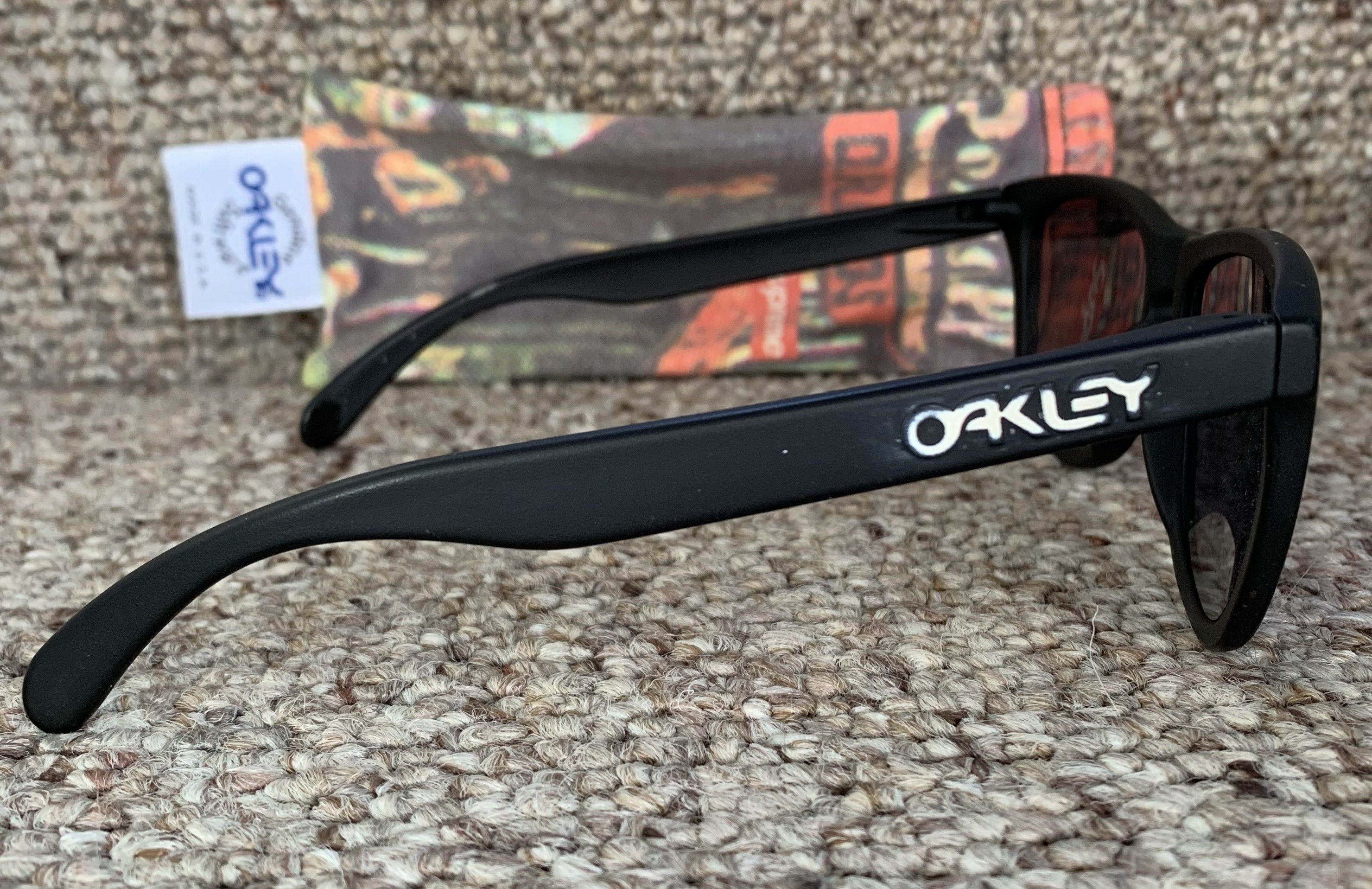 Oakley S/S 2007 Supreme x Oakley Frogskin Sunglasses + Case Size ONE SIZE - 4 Thumbnail