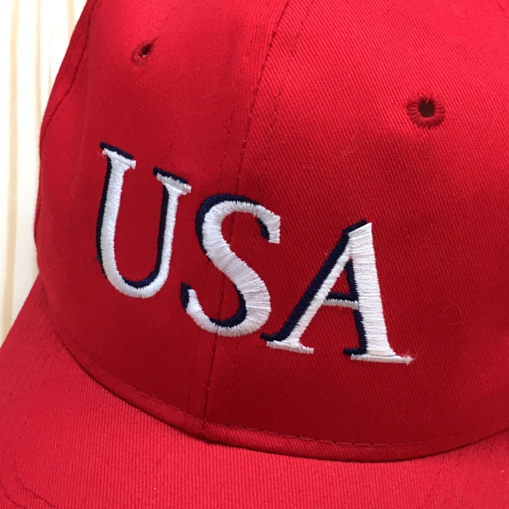 Vintage United States Trucker Hat Mens Red OS Curved Brim Embroidered Logo Size ONE SIZE - 2 Thumbnail