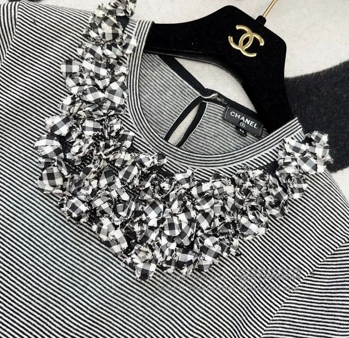 Chanel Chanel Knit Short. Size XXS / US 00 / IT 34 - 2 Thumbnail